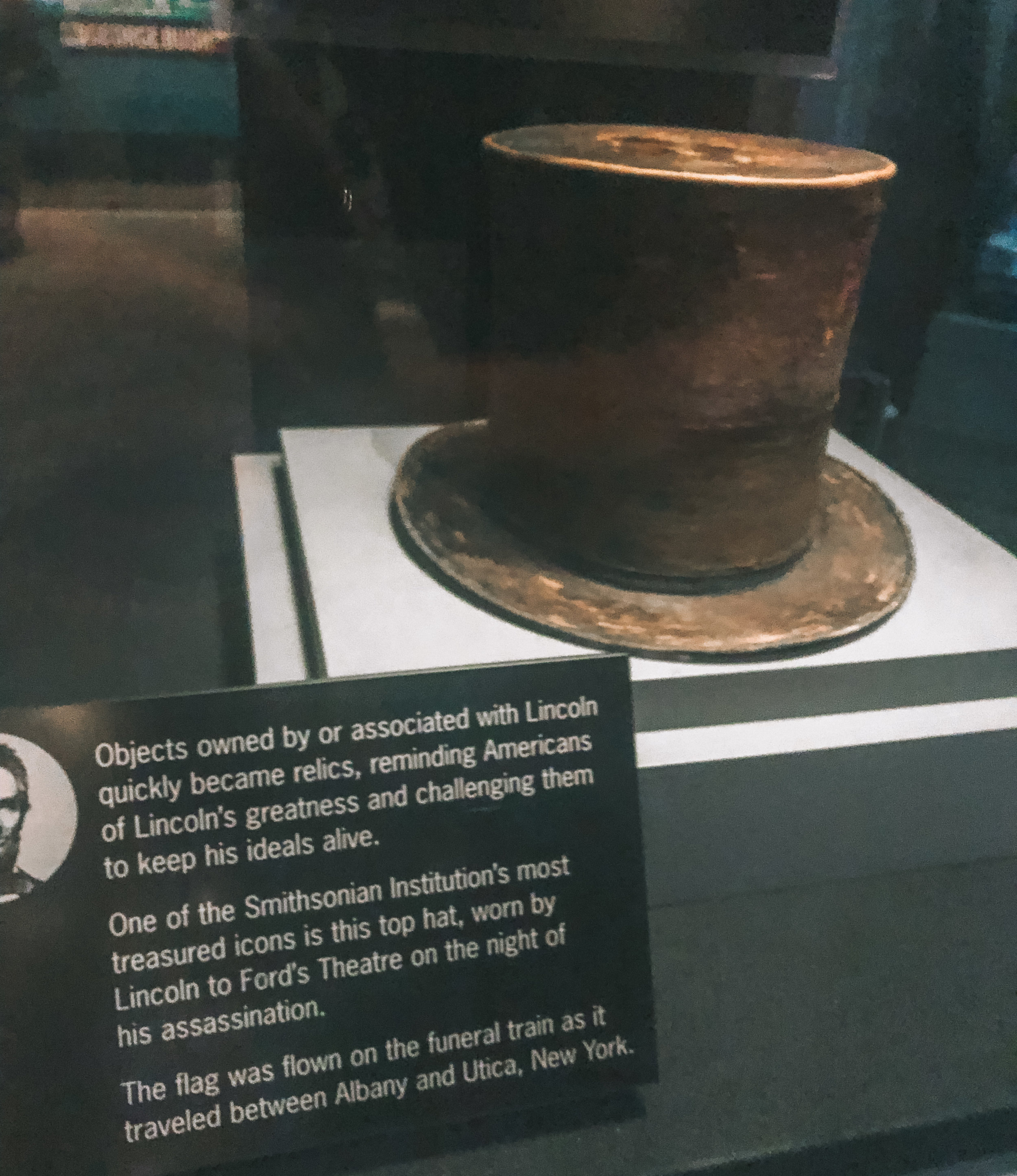  President Abraham Lincoln’s famous top hat. 