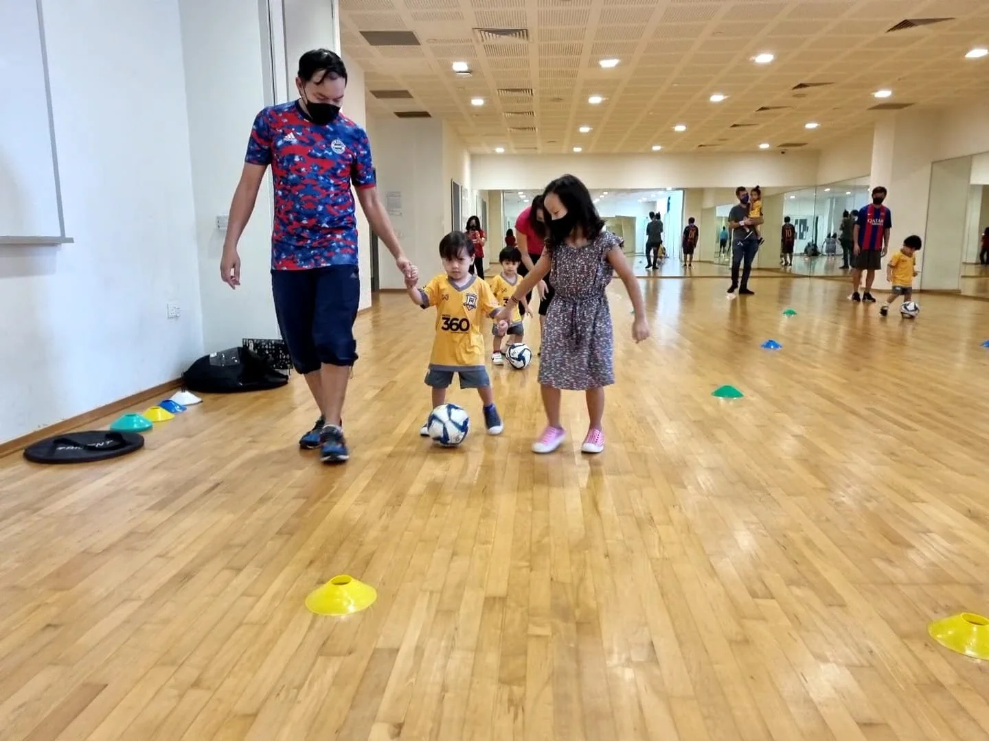 WhatsApp Image 2022-10-12 at 12.21.02.jpeg