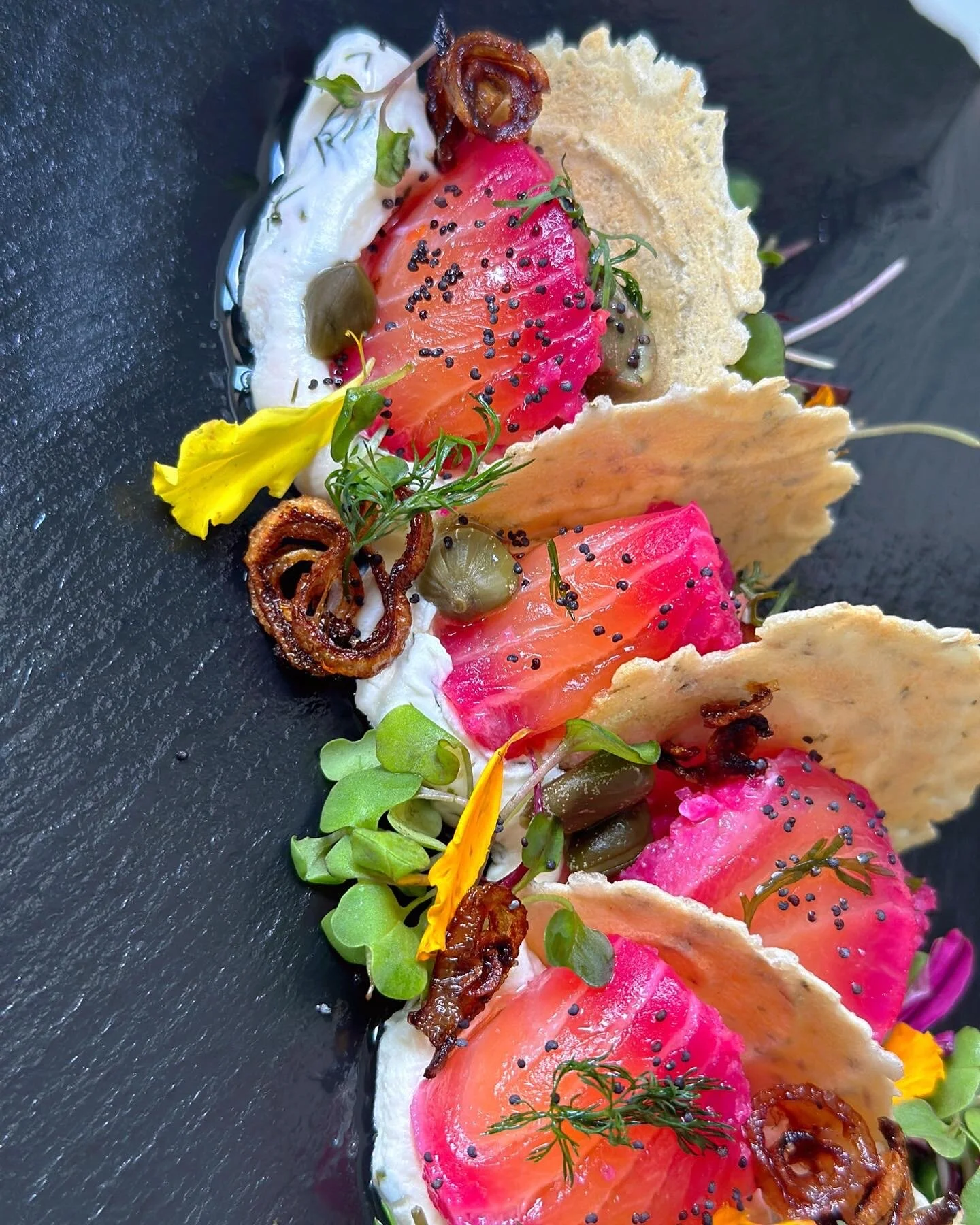 5CD0DE40-156B-439E-BF92-2B3AFDAF2A20