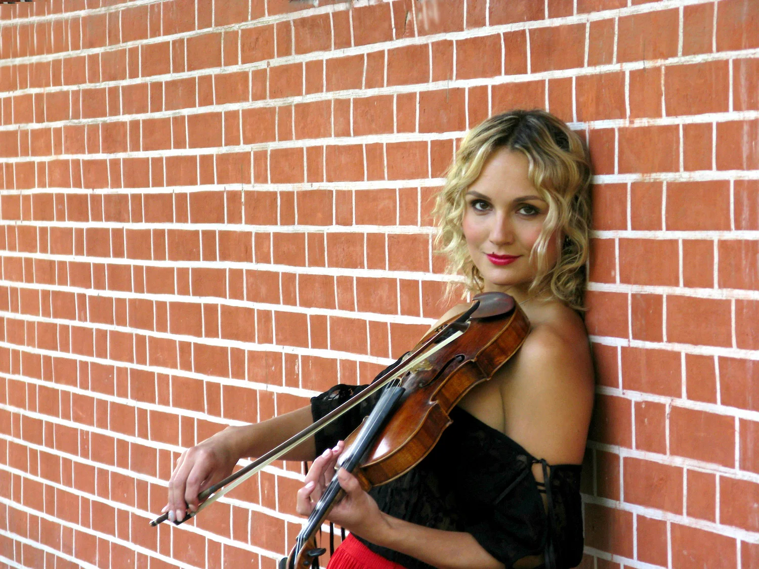 Violinist Olga Smola