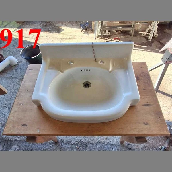 Basin 897, bow fronted basin on stand