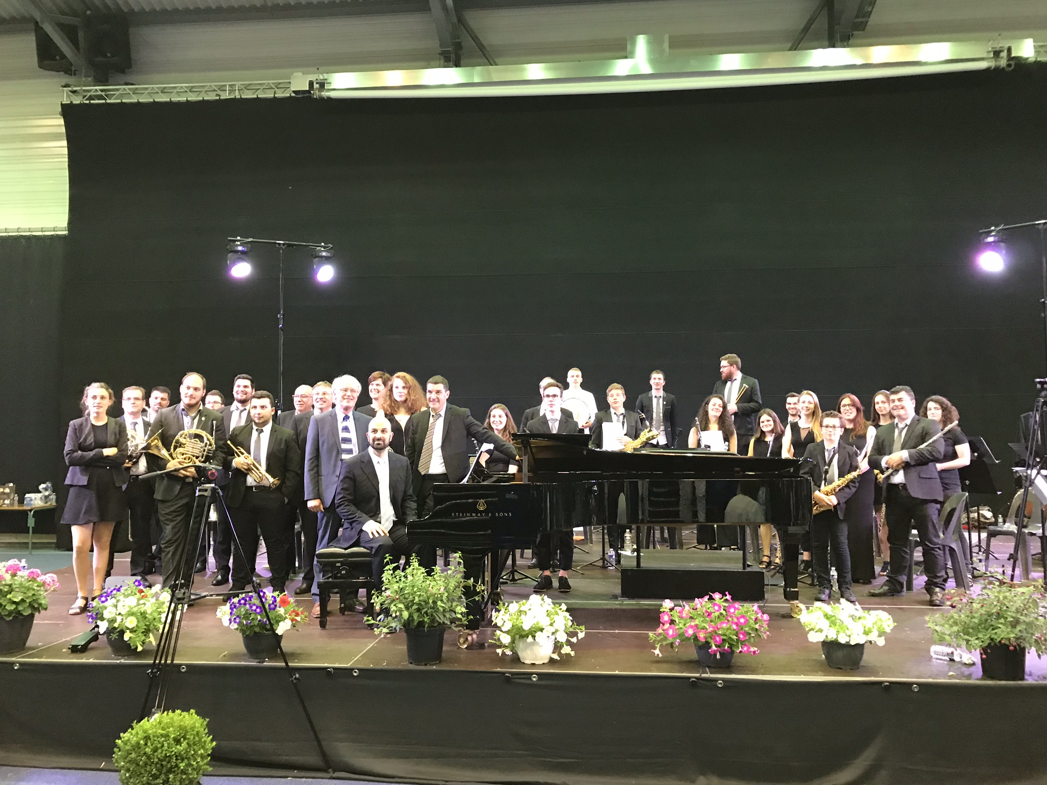 Manu with orchestra.jpg