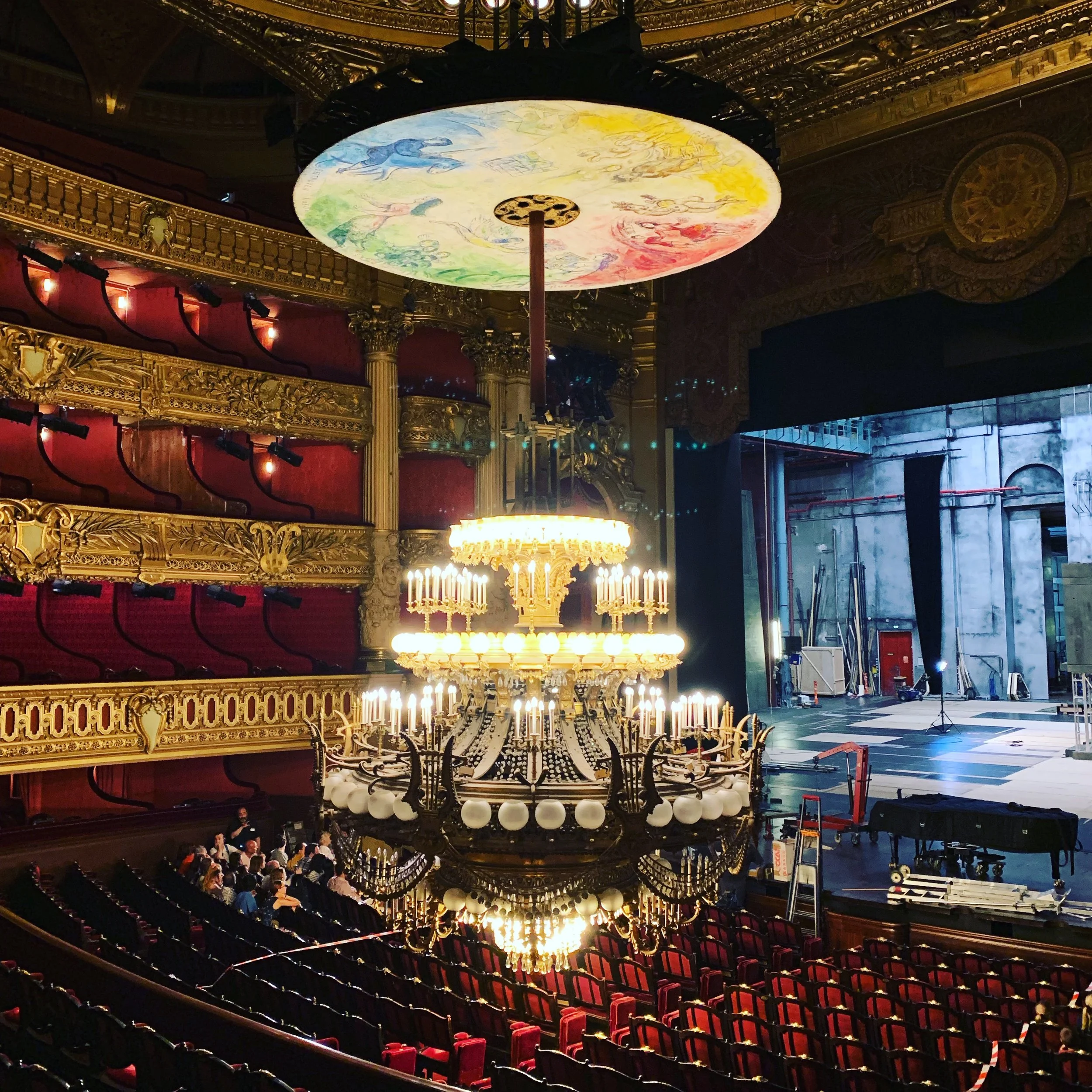 The Modern Metropolitan