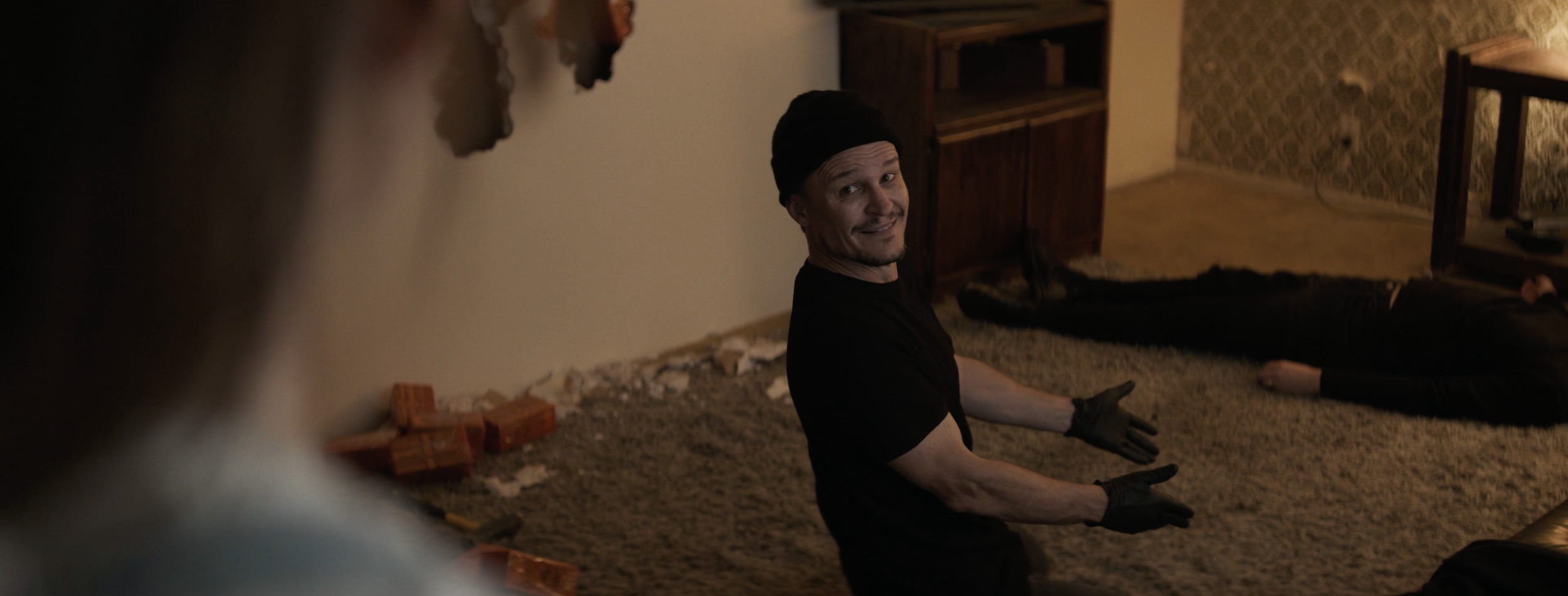 9. Damon Herriman and corpse (Jasper Garner Gore) DIY 2025.png