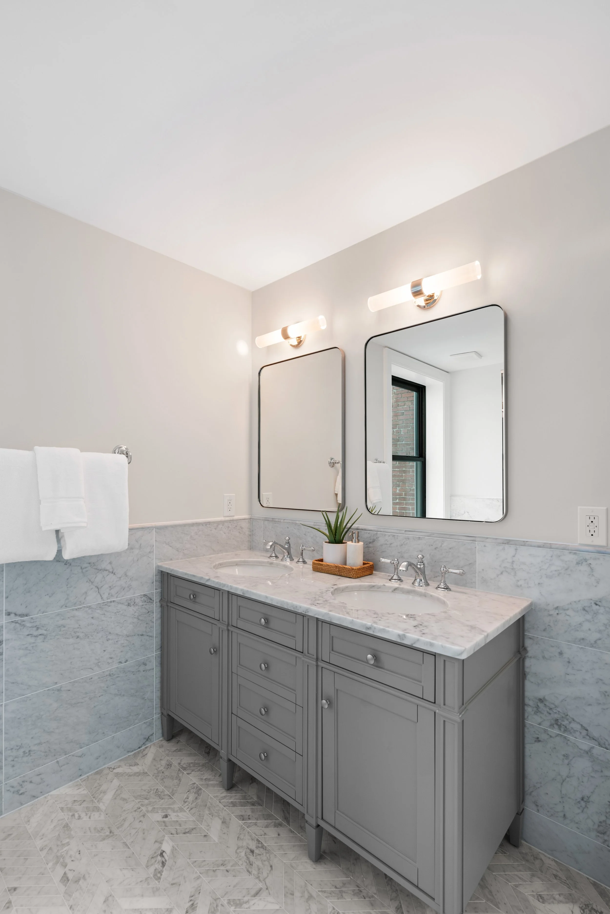 1744 Lamont St NW, Washington, DC 20010, USA_0199.jpg