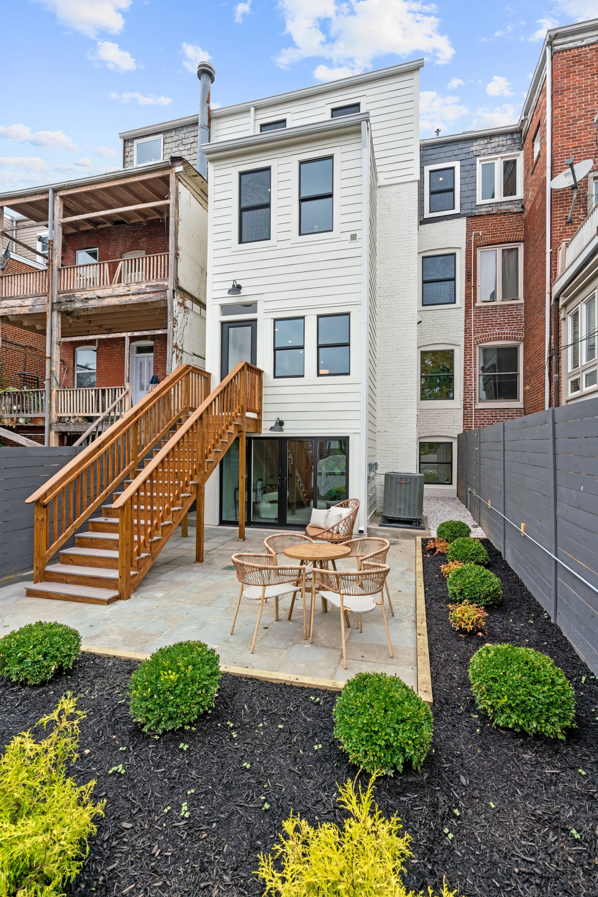 1744 Lamont St NW, Washington, DC 20010, USA_0363.jpg