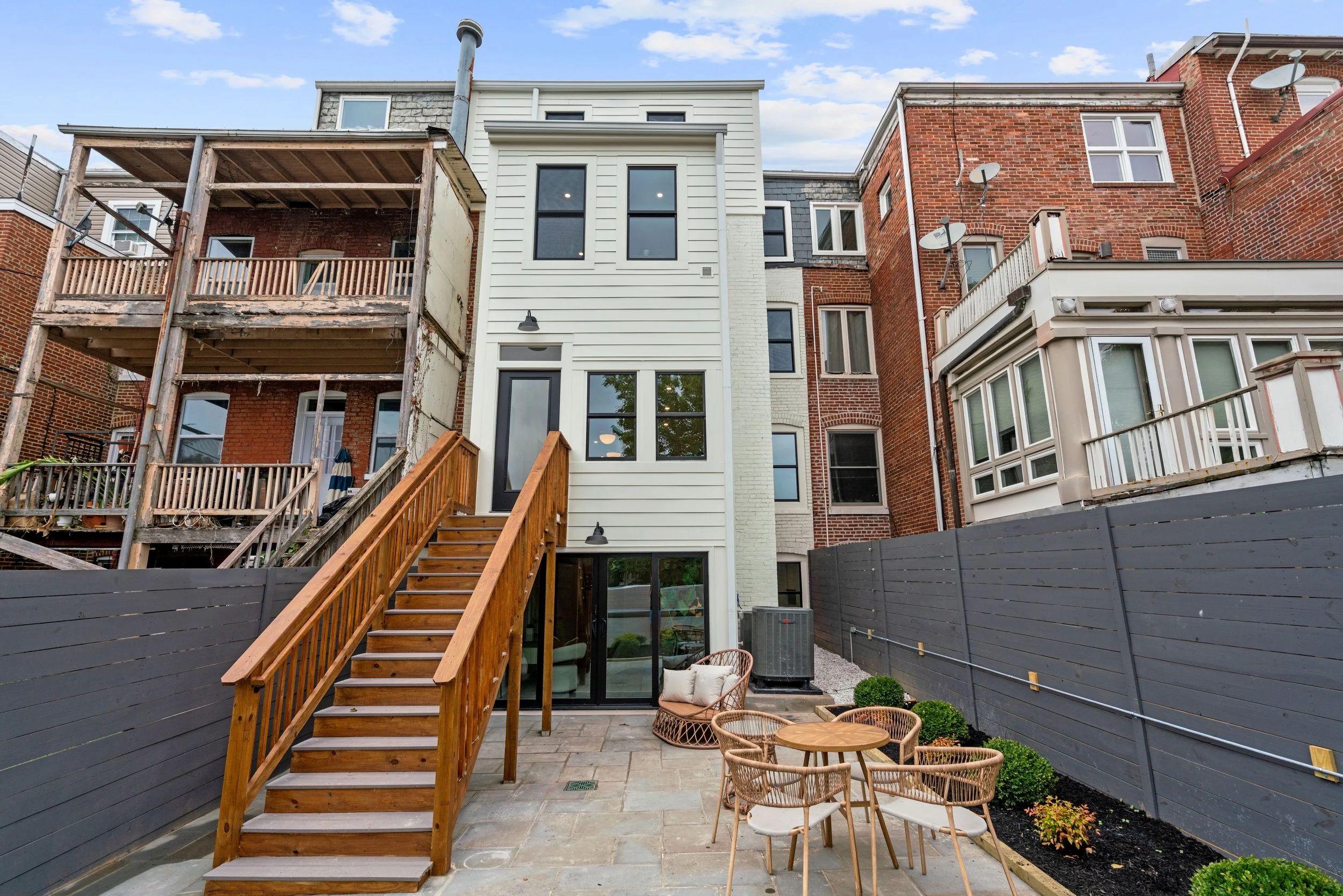 1744 Lamont St NW, Washington, DC 20010, USA_0369.jpg