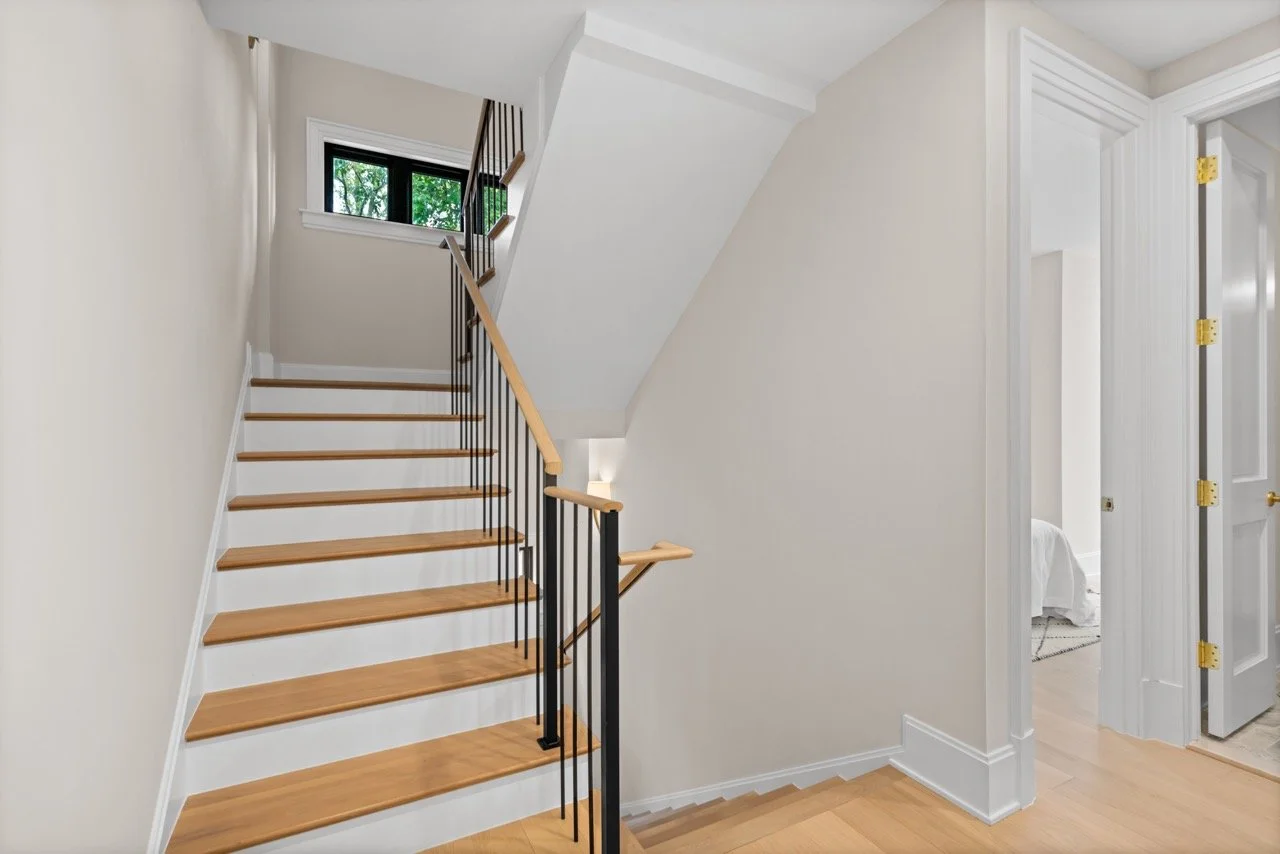 3748 Huntington St NW - 0053 Large.jpeg