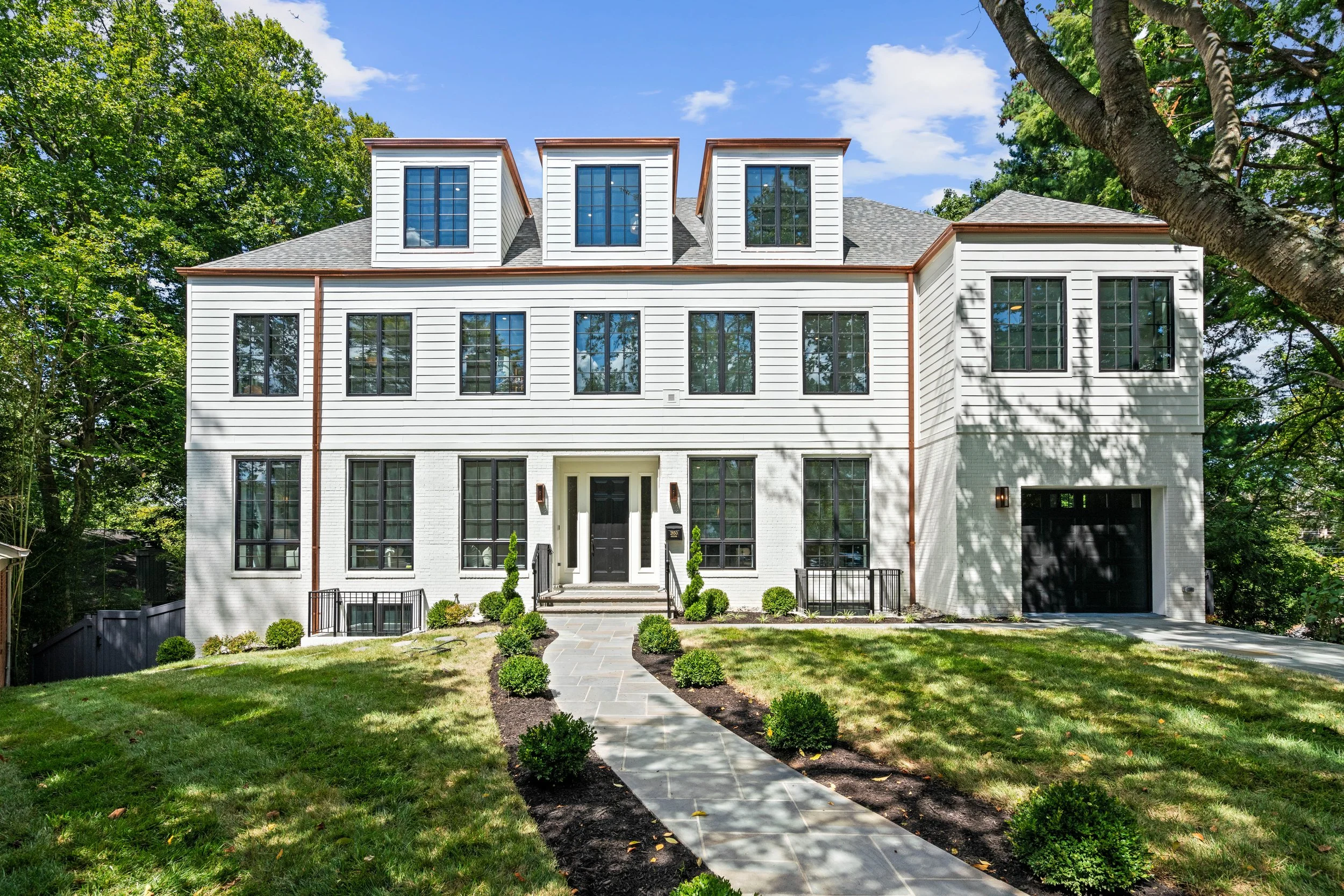 $3,289,000
