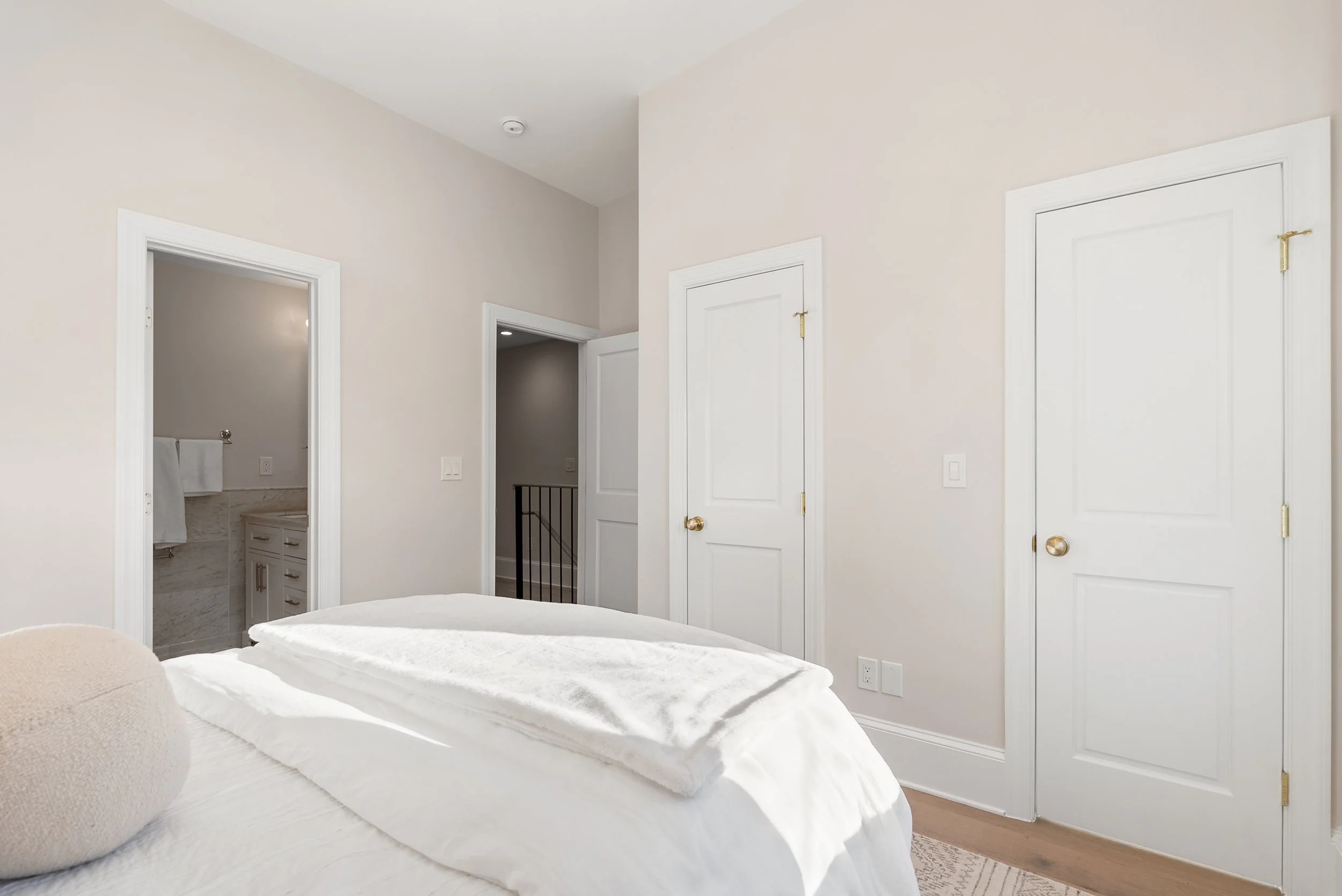 1727 34th St NW, Washington, DC 20007 - 0028.jpg