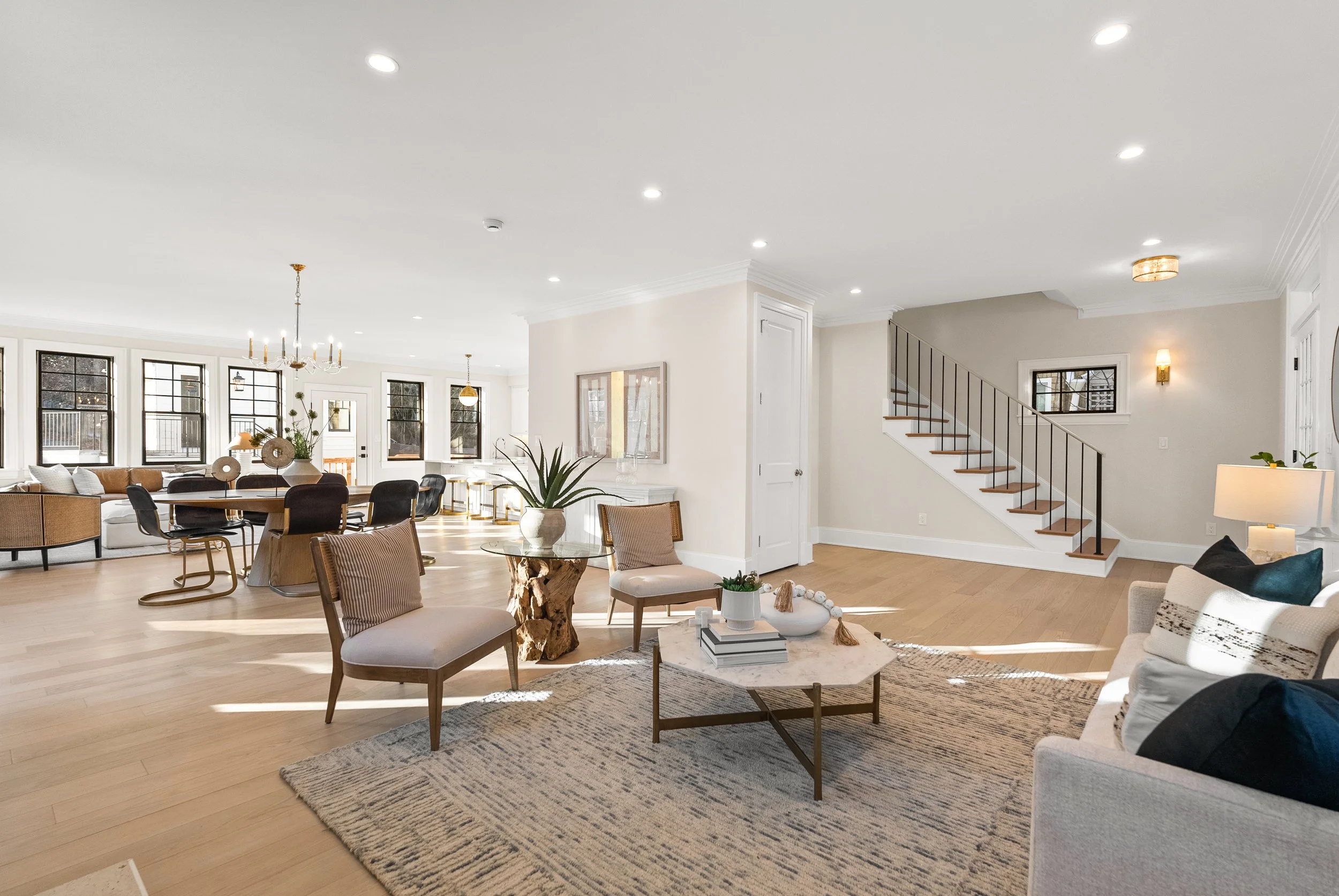 5606 Chevy Chase Pkwy NW, Washington, DC 20015 - 0037.jpg