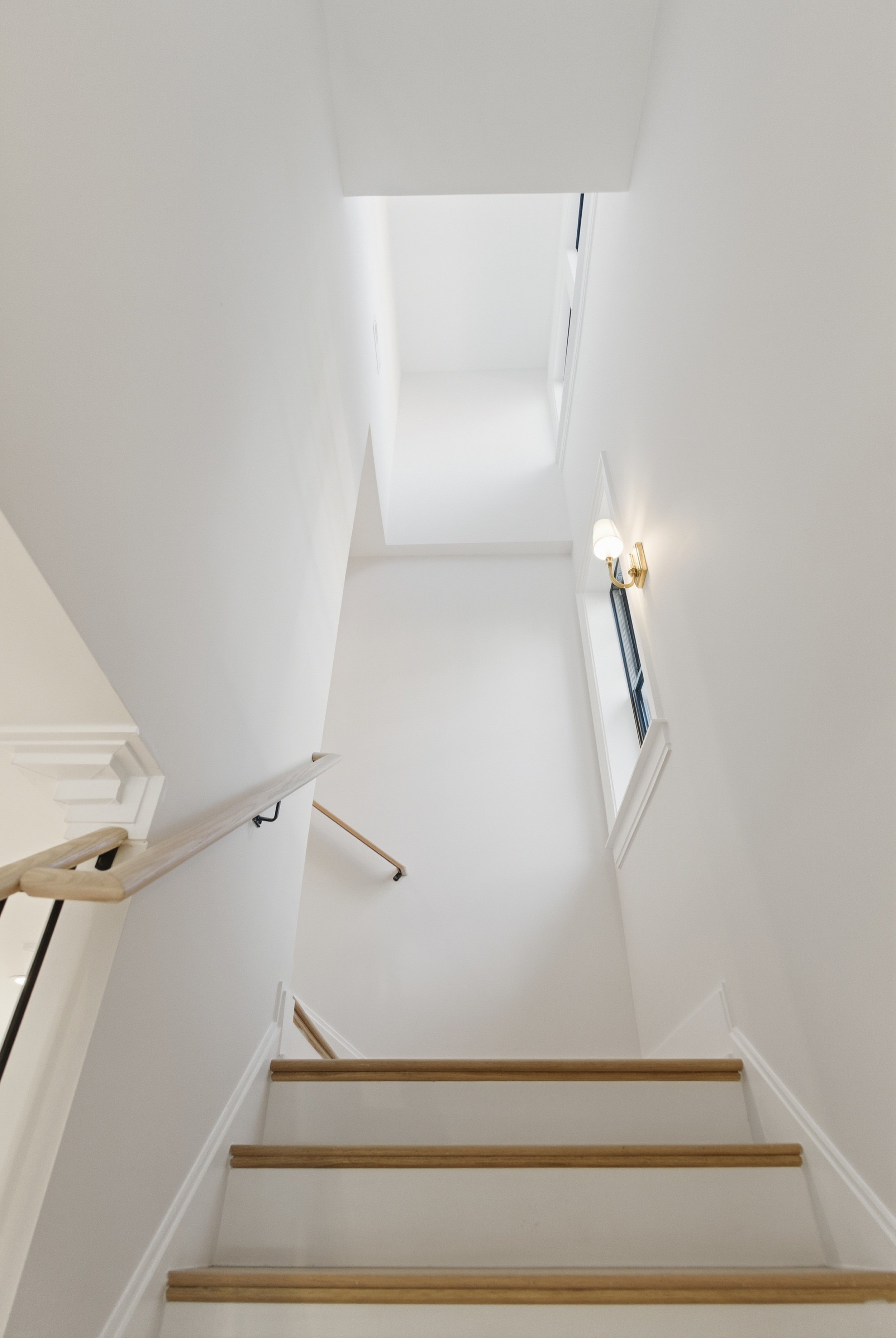 5606 Chevy Chase Pkwy NW, Washington, DC 20015 - 0064.jpg