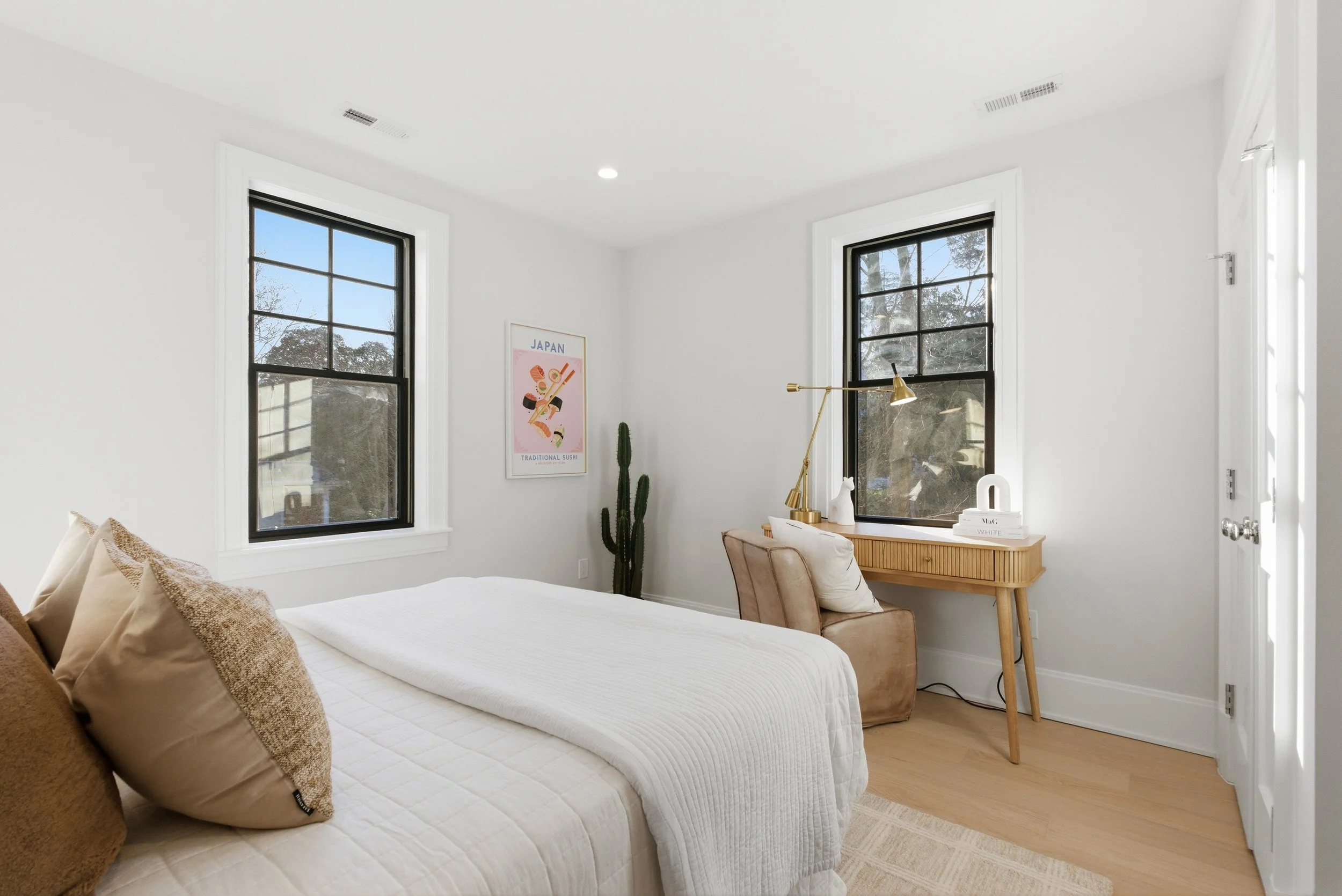 5606 Chevy Chase Pkwy NW, Washington, DC 20015 - 0080.jpg