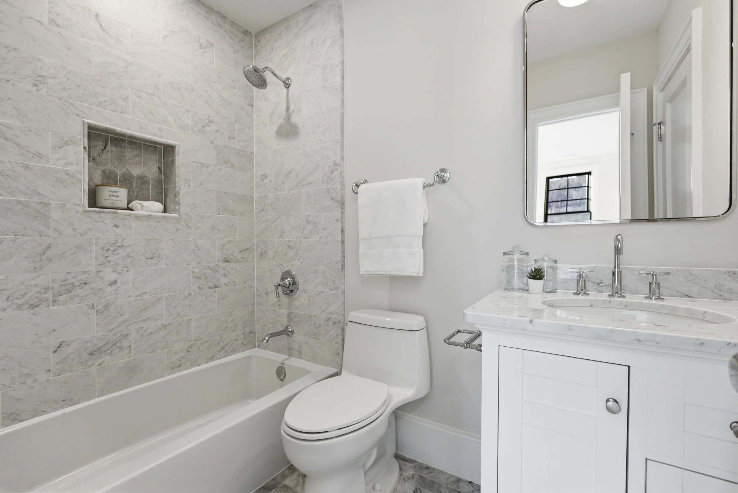 5606 Chevy Chase Pkwy NW, Washington, DC 20015 - 0085.jpg