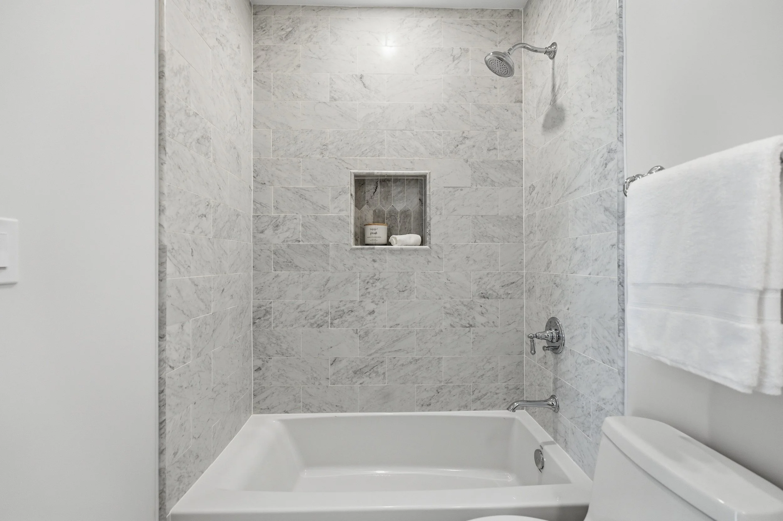 5606 Chevy Chase Pkwy NW, Washington, DC 20015 - 0086.jpg