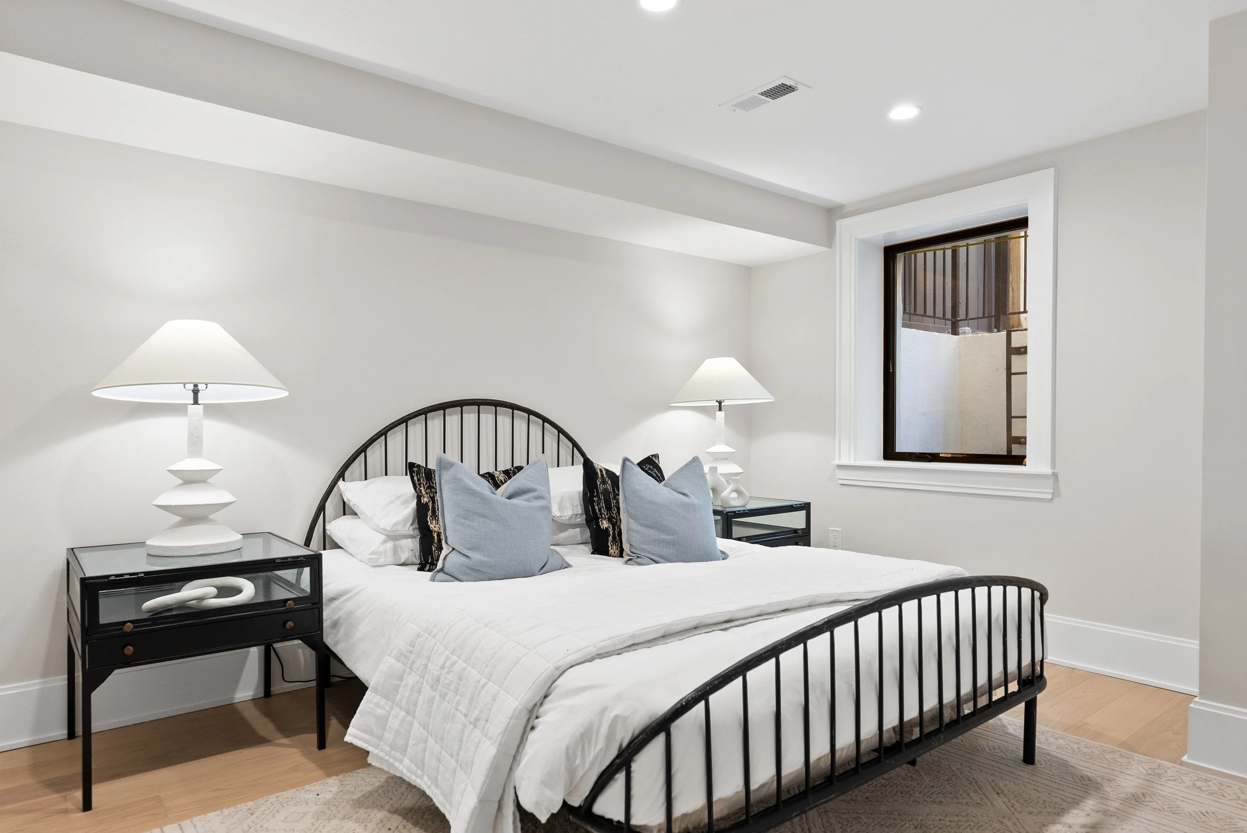 5606 Chevy Chase Pkwy NW, Washington, DC 20015 - 0102.jpg