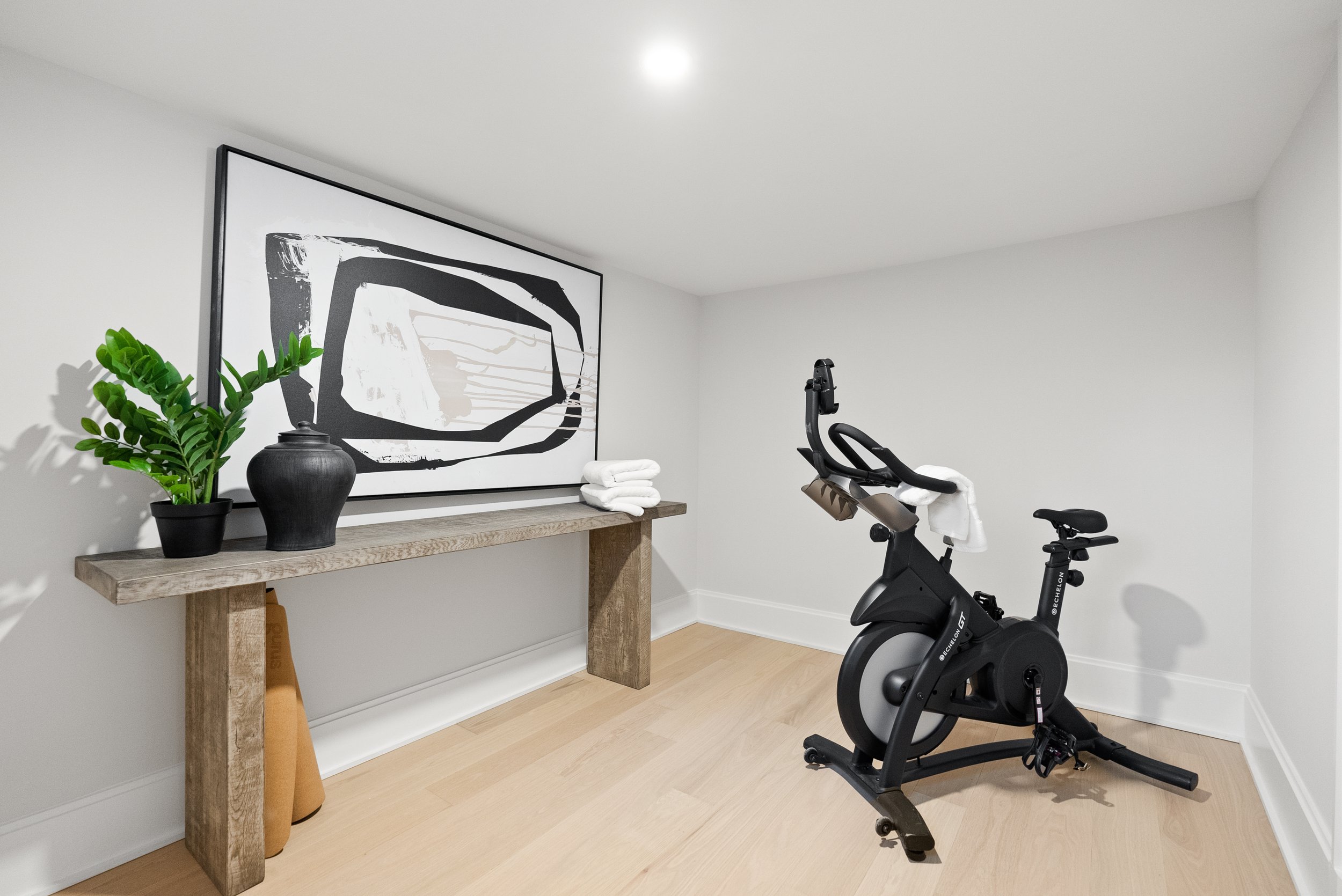 5606 Chevy Chase Pkwy NW, Washington, DC 20015 - 0112.jpg