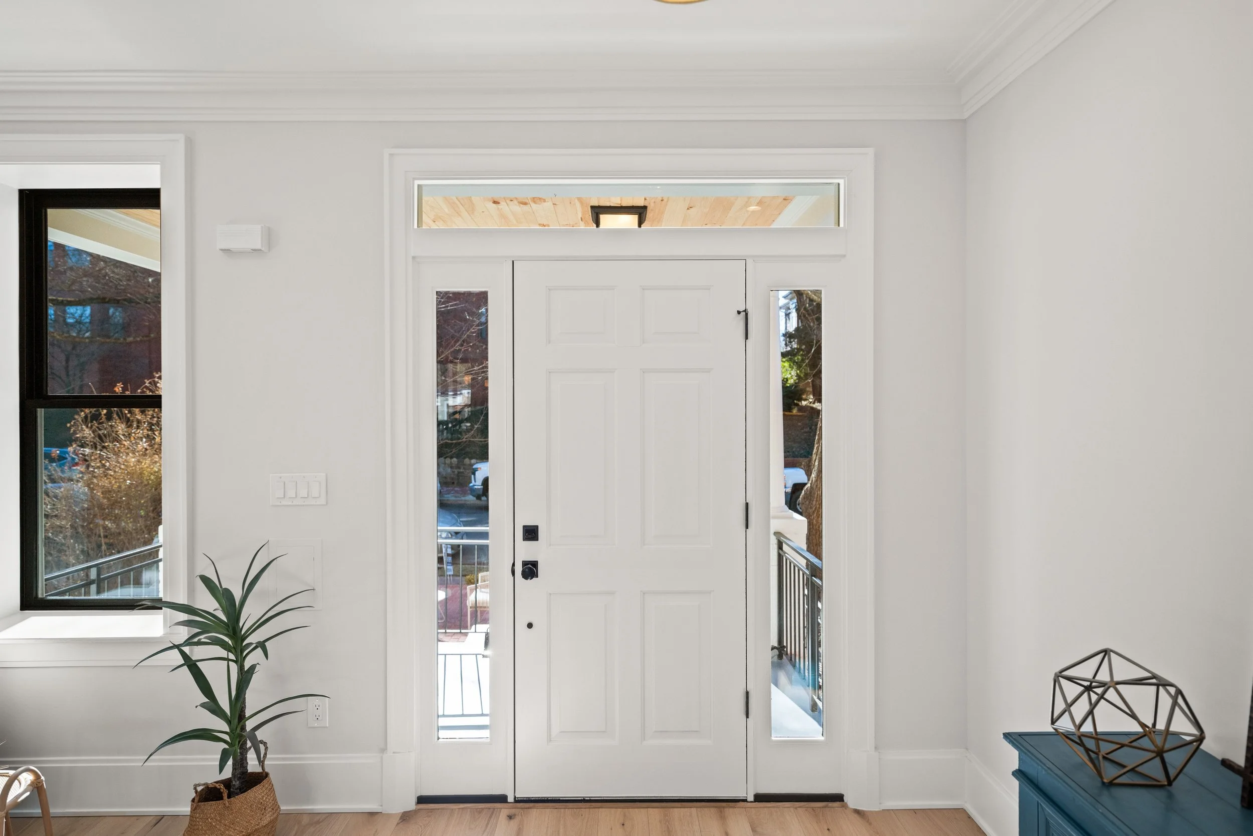 1863 Newton St NW, Washington, DC 20010, USA - 0015.jpg