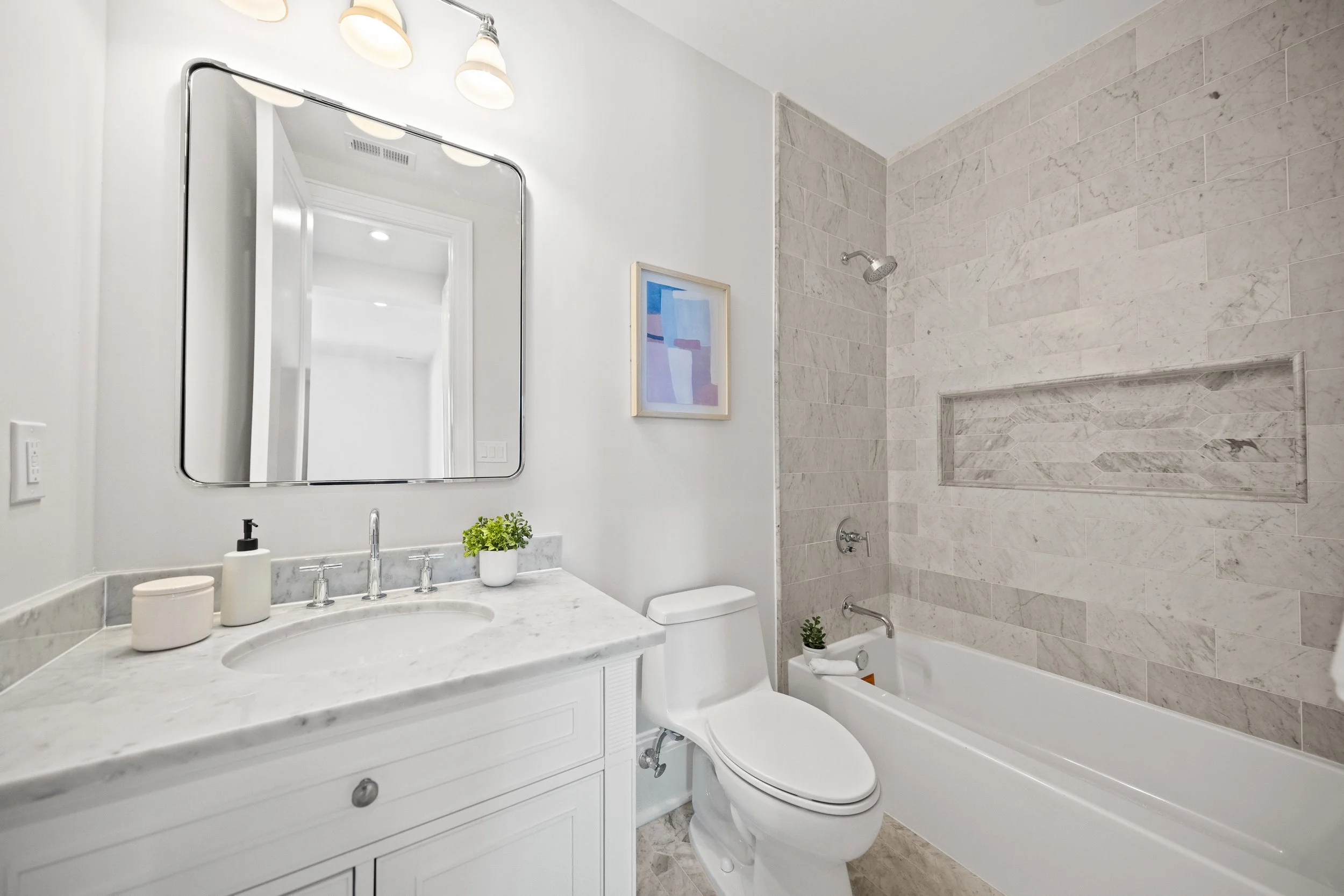 1863 Newton St NW, Washington, DC 20010, USA - 0020.jpg