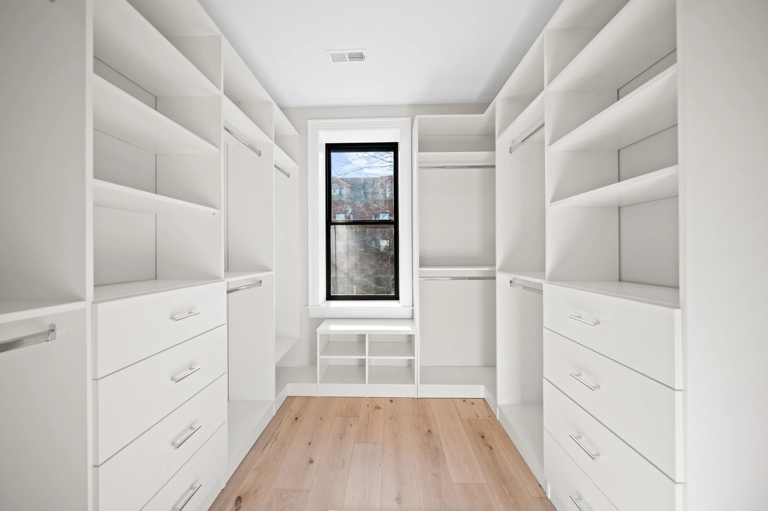 1863 Newton St NW, Washington, DC 20010, USA - 0025.jpg