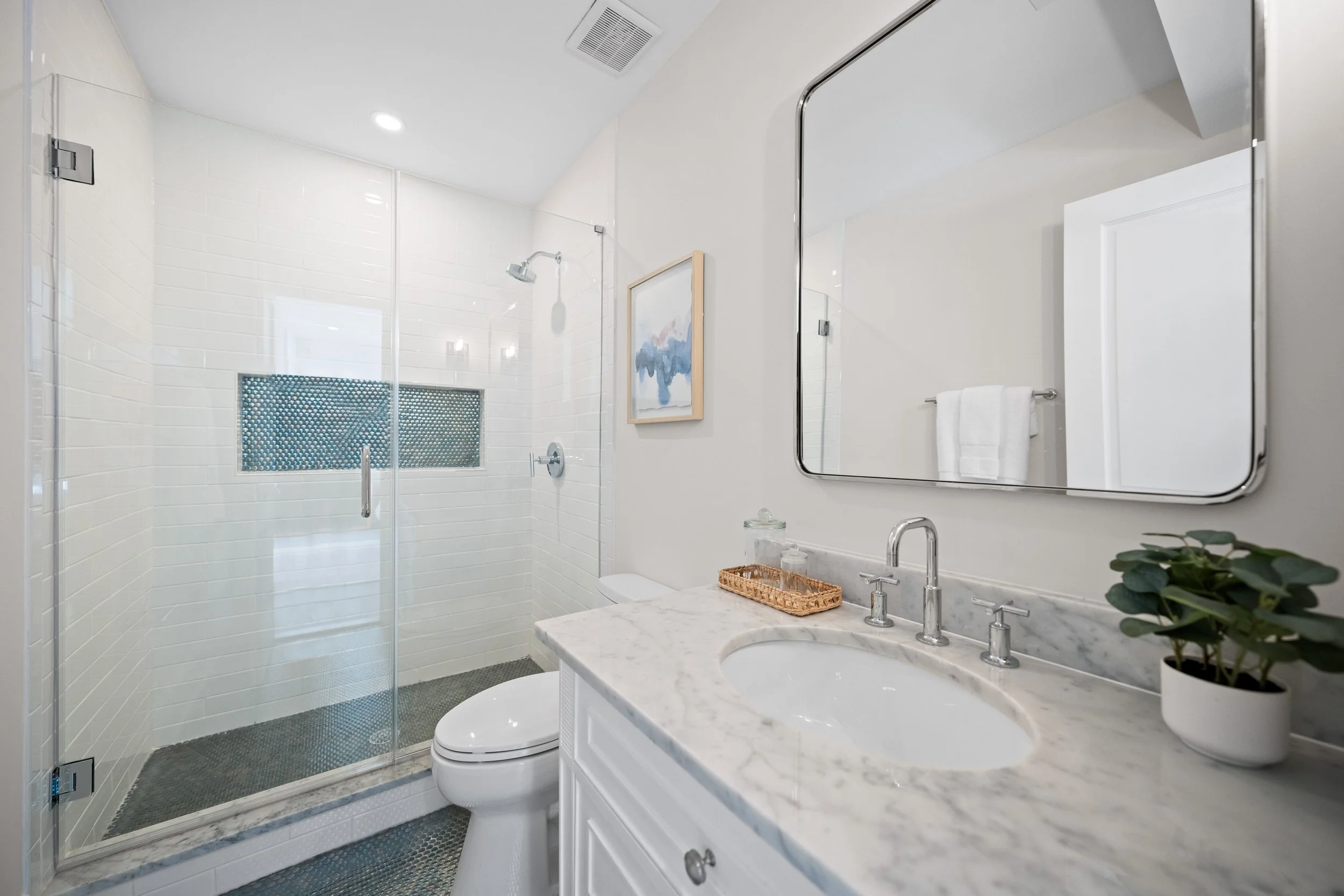 1863 Newton St NW, Washington, DC 20010, USA - 0041.jpg