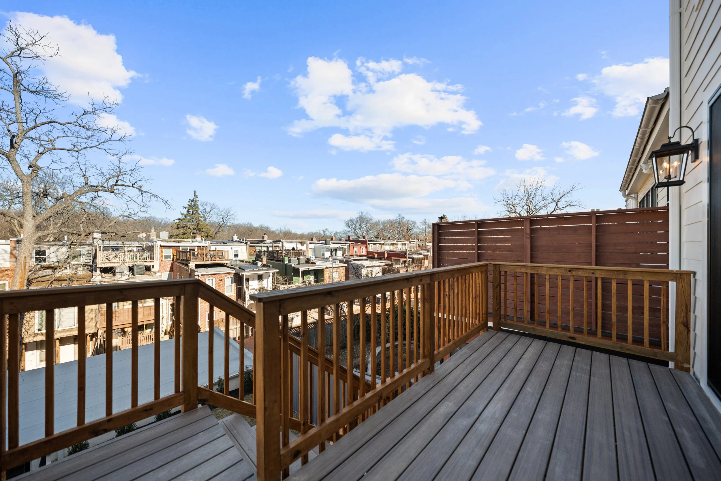 1863 Newton St NW, Washington, DC 20010, USA - 0054.jpg