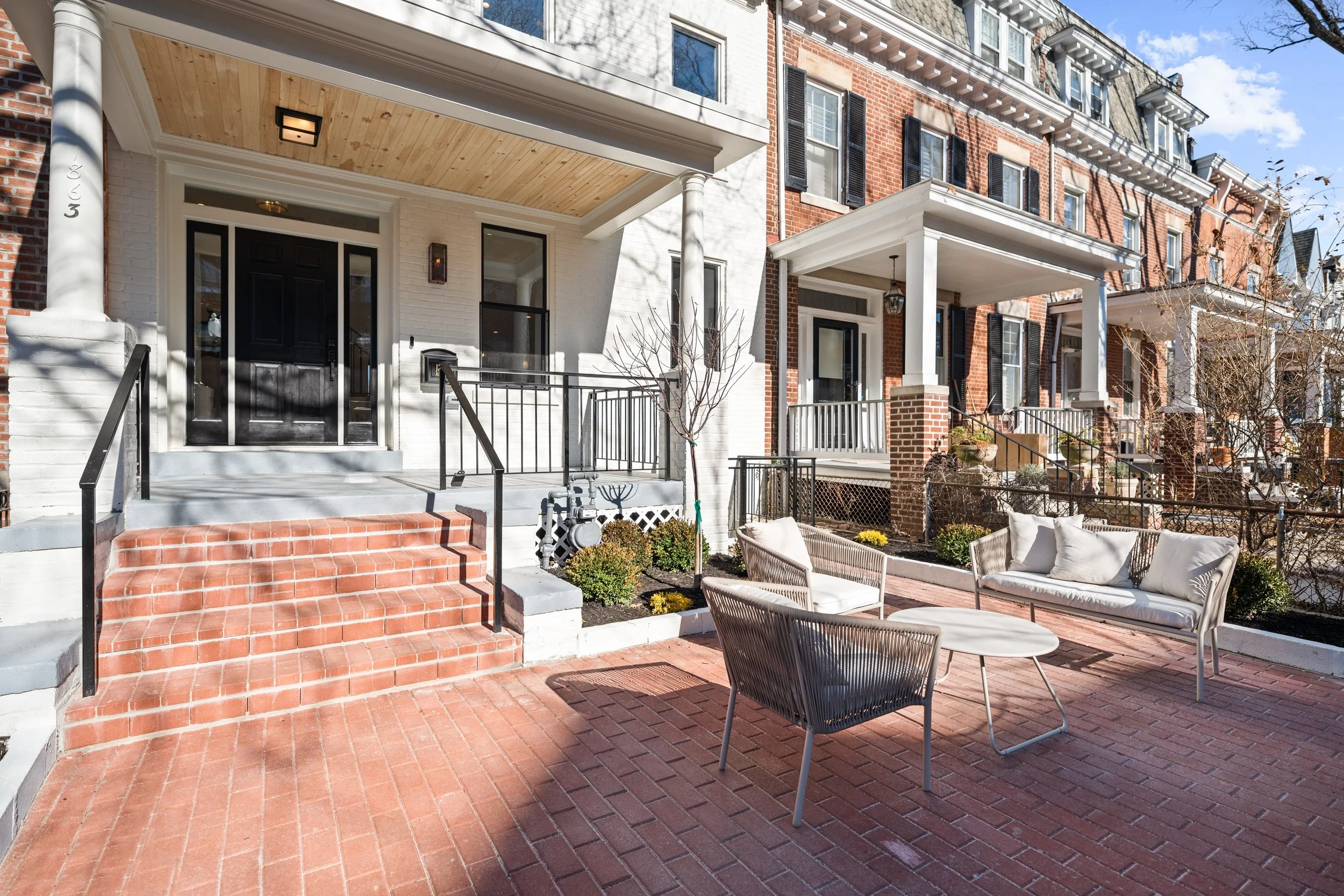 1863 Newton St NW, Washington, DC 20010, USA - 0057.jpg