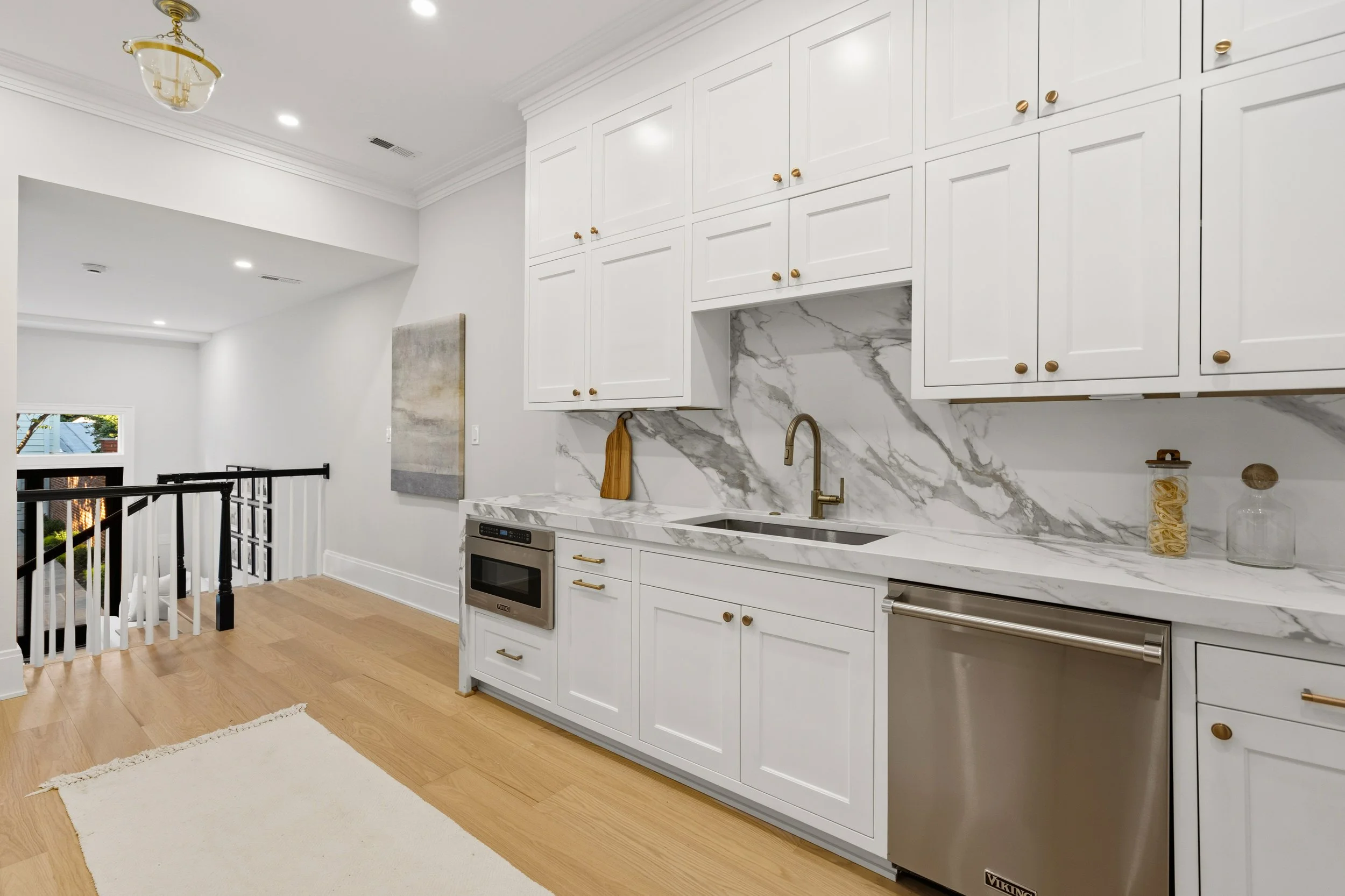 626 A St NE - 0030.jpg
