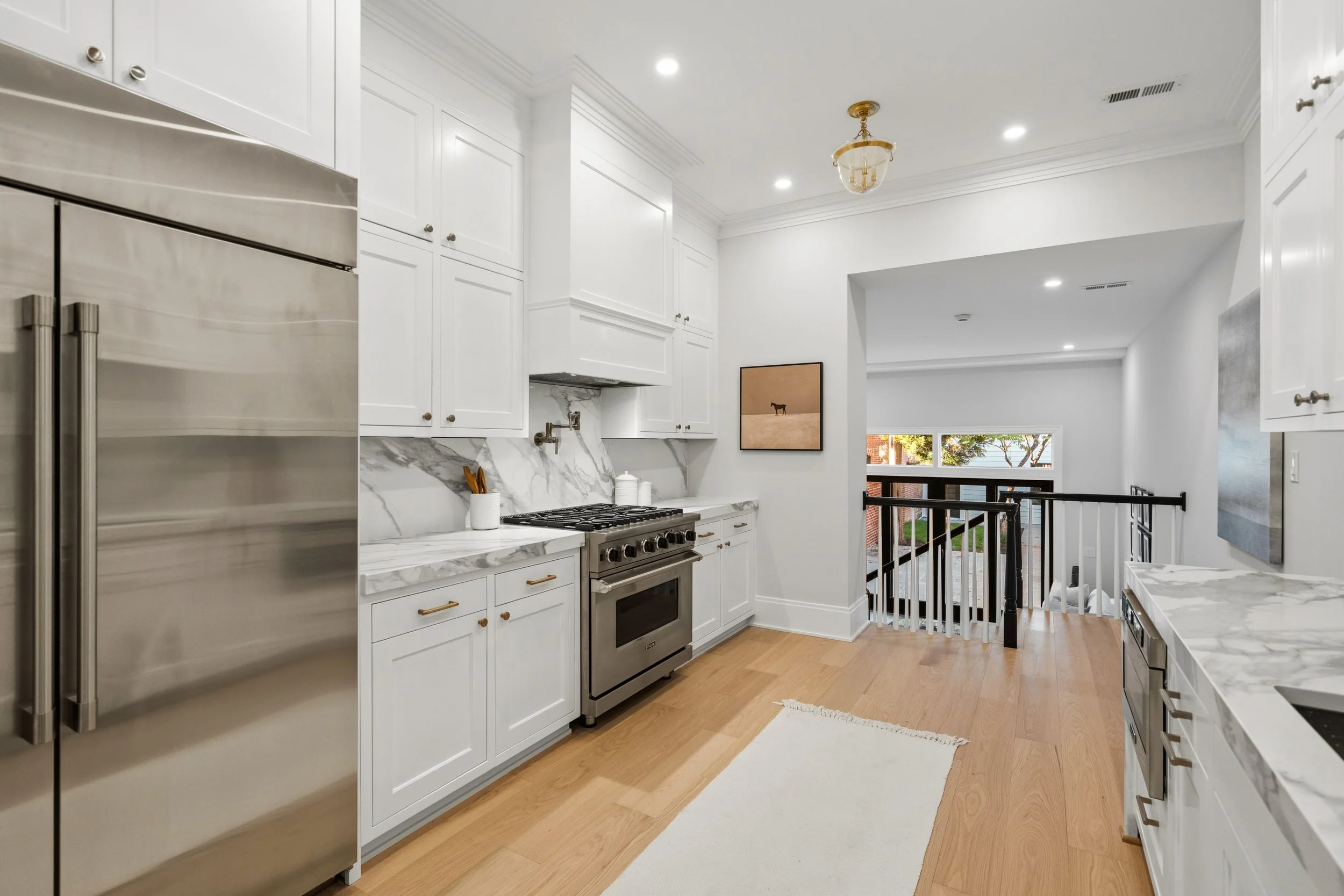 626 A St NE - 0031.jpg