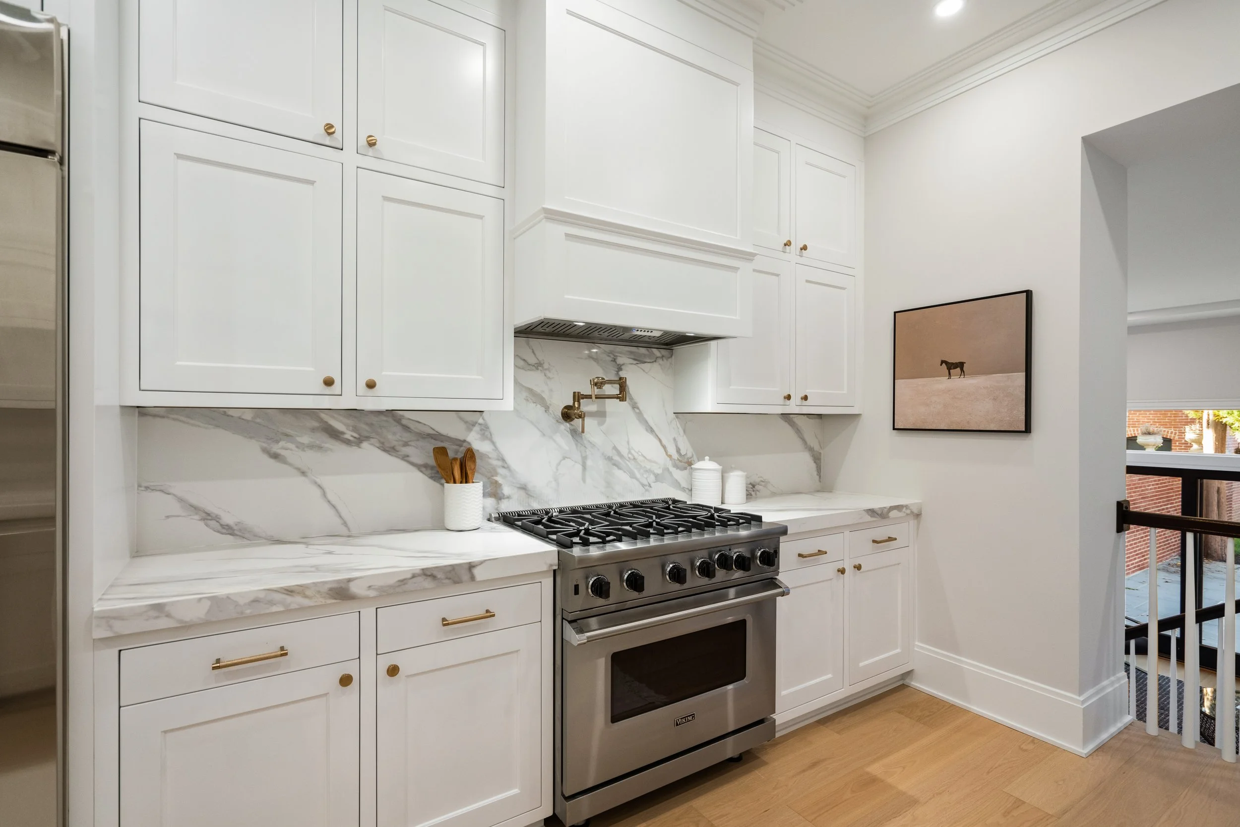 626 A St NE - 0032.jpg