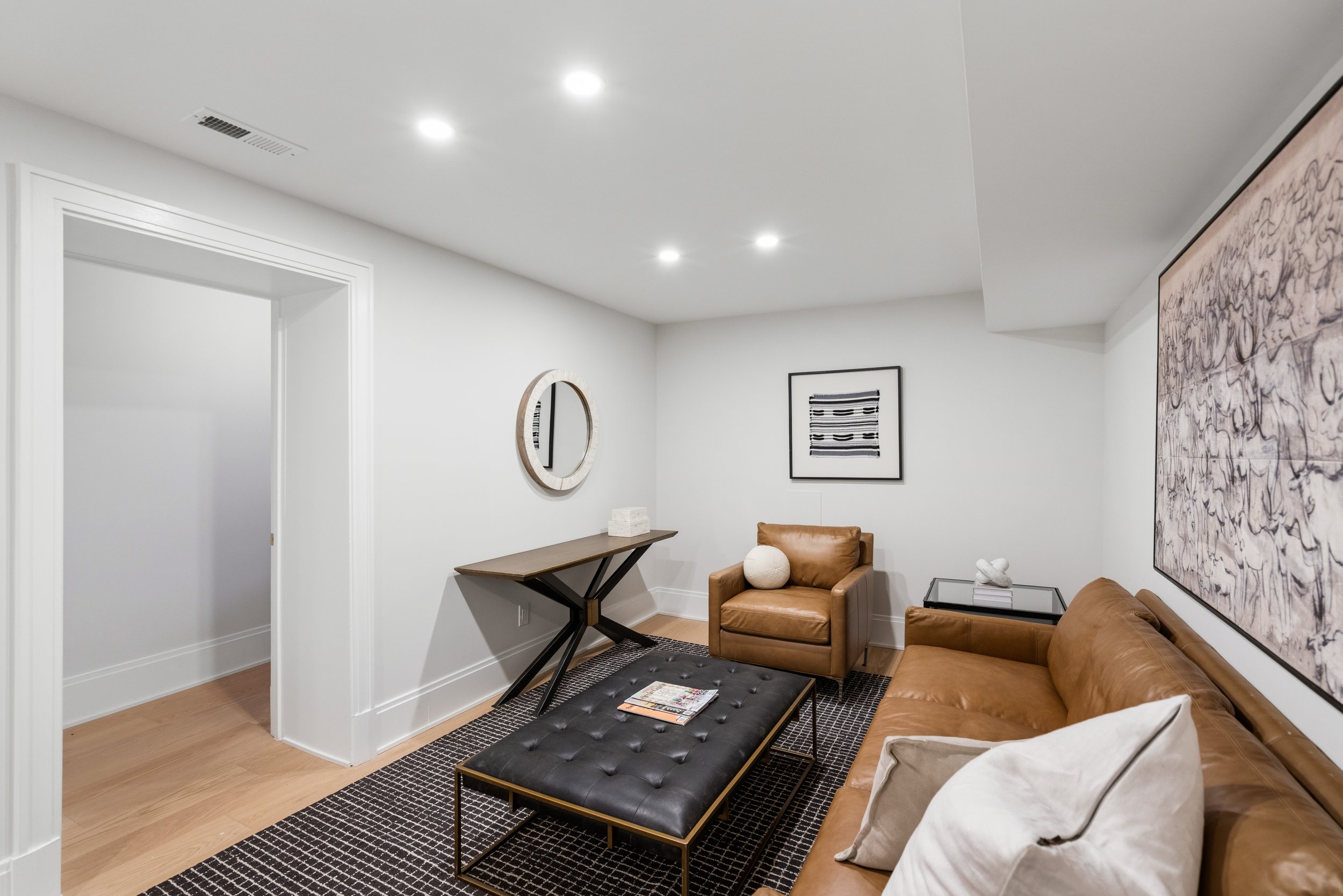 626 A St NE - 0096.jpg