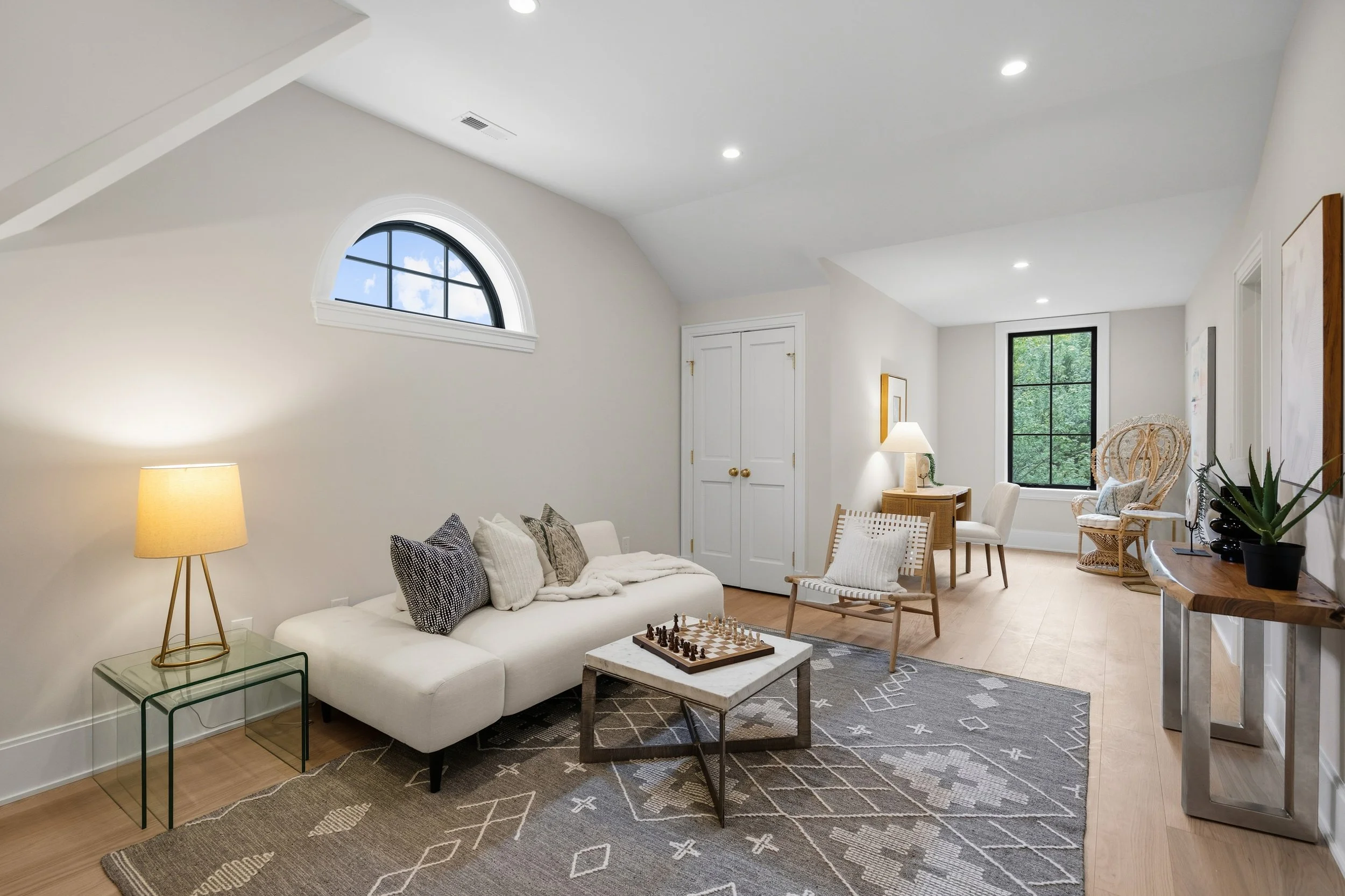 5113 Sherier Pl NW -0105.jpg