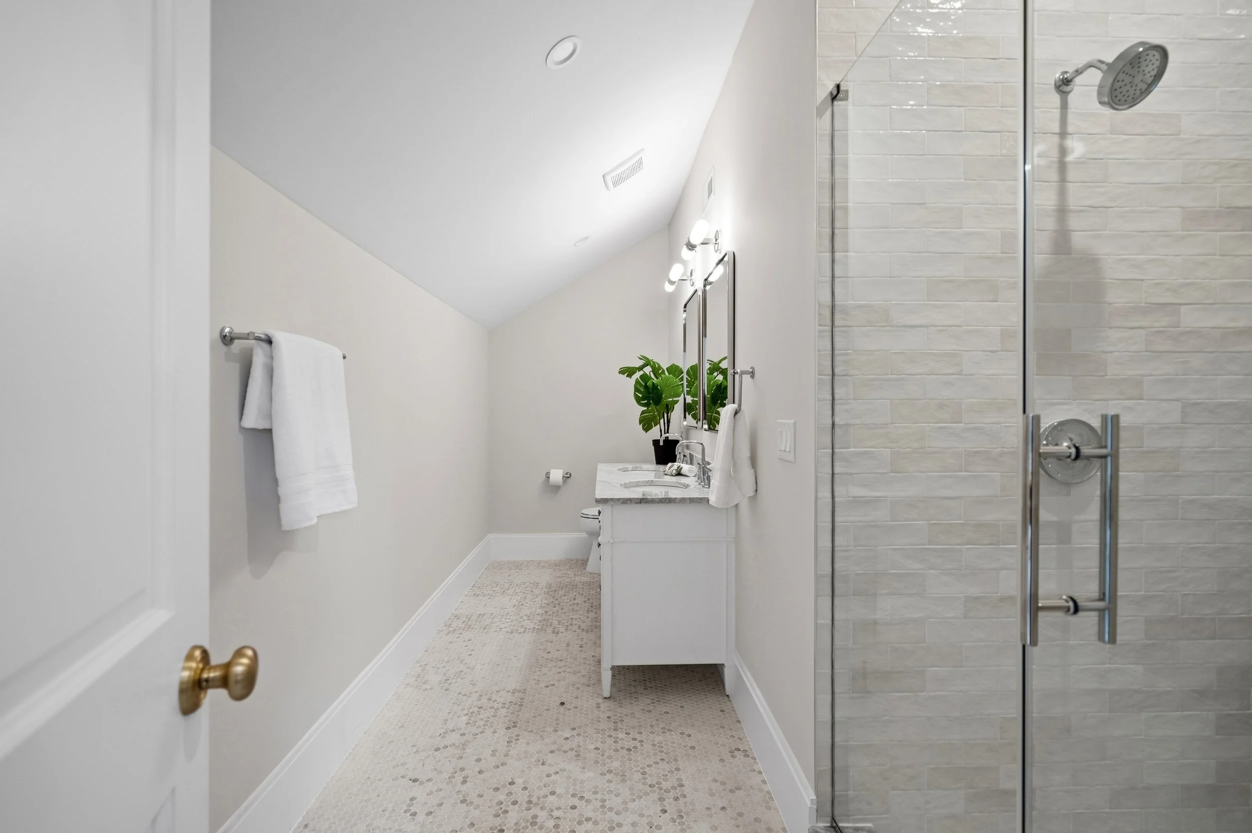5113 Sherier Pl NW -0121.jpg