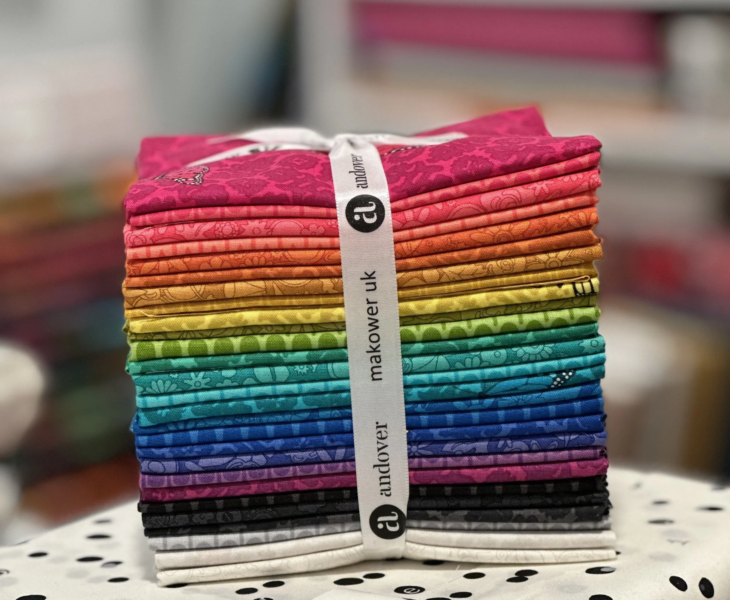 Sun Print 2024 Fat Quarter Bundle