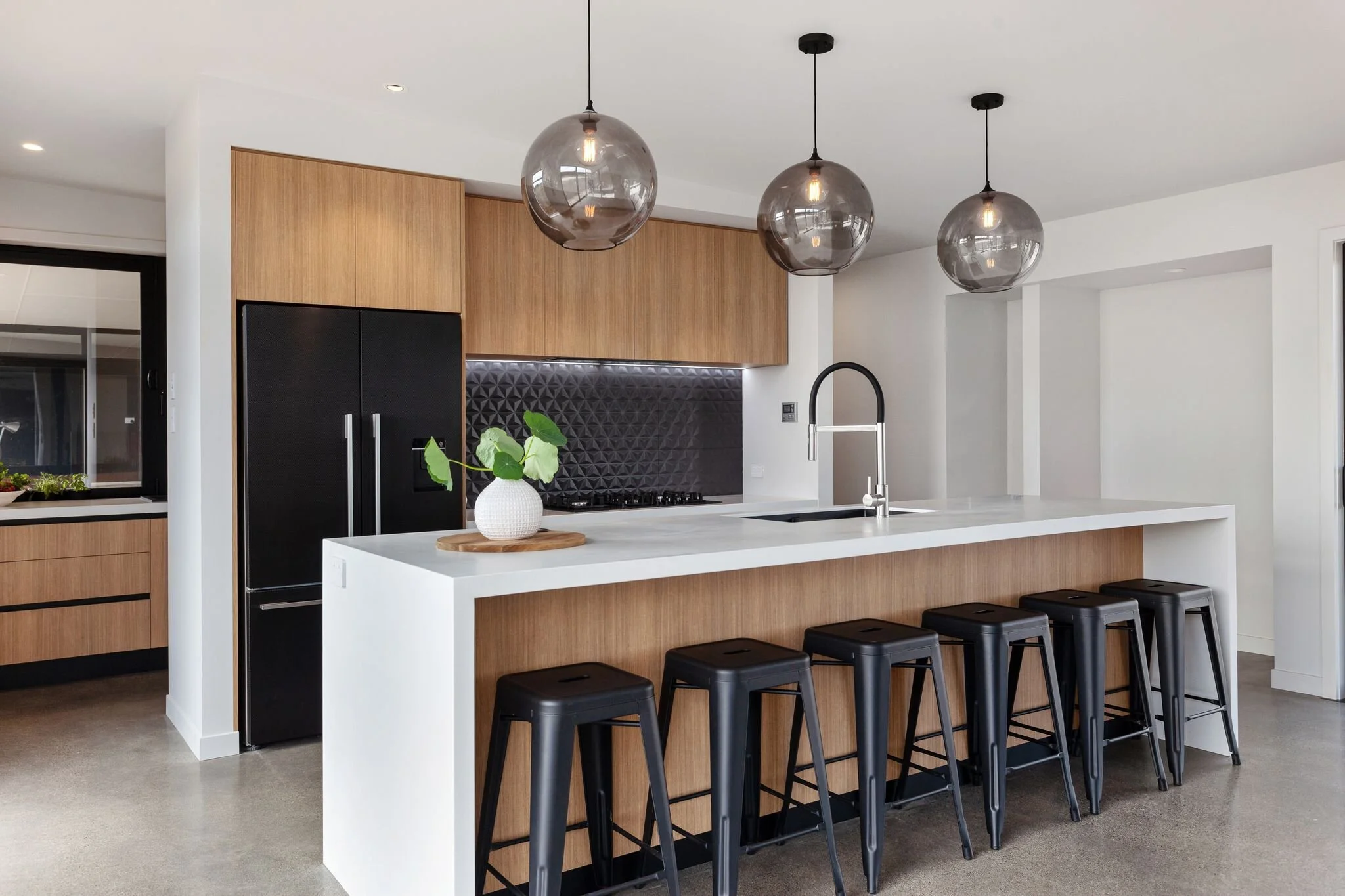 Kitchen &amp; Scullery Project: Understated Glamour