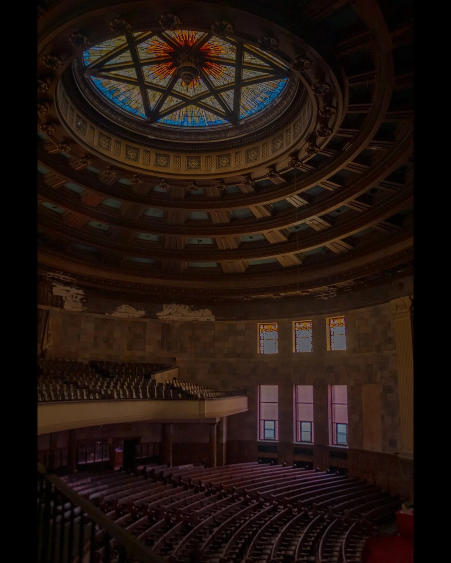 🚫⛪️🚫

#church 
#abandonedchurch 
#abandonreligon 
#decayingarchitecture
#justgoshoot&nbsp; 
#moodygrams 
#abandonedcentral 
#photography 
#hauntinghumans
#abandonedamerica 
#abandonedexcellence 
#abandonedjunkies 
#godsofbando&nbsp; 
#abandonedamer