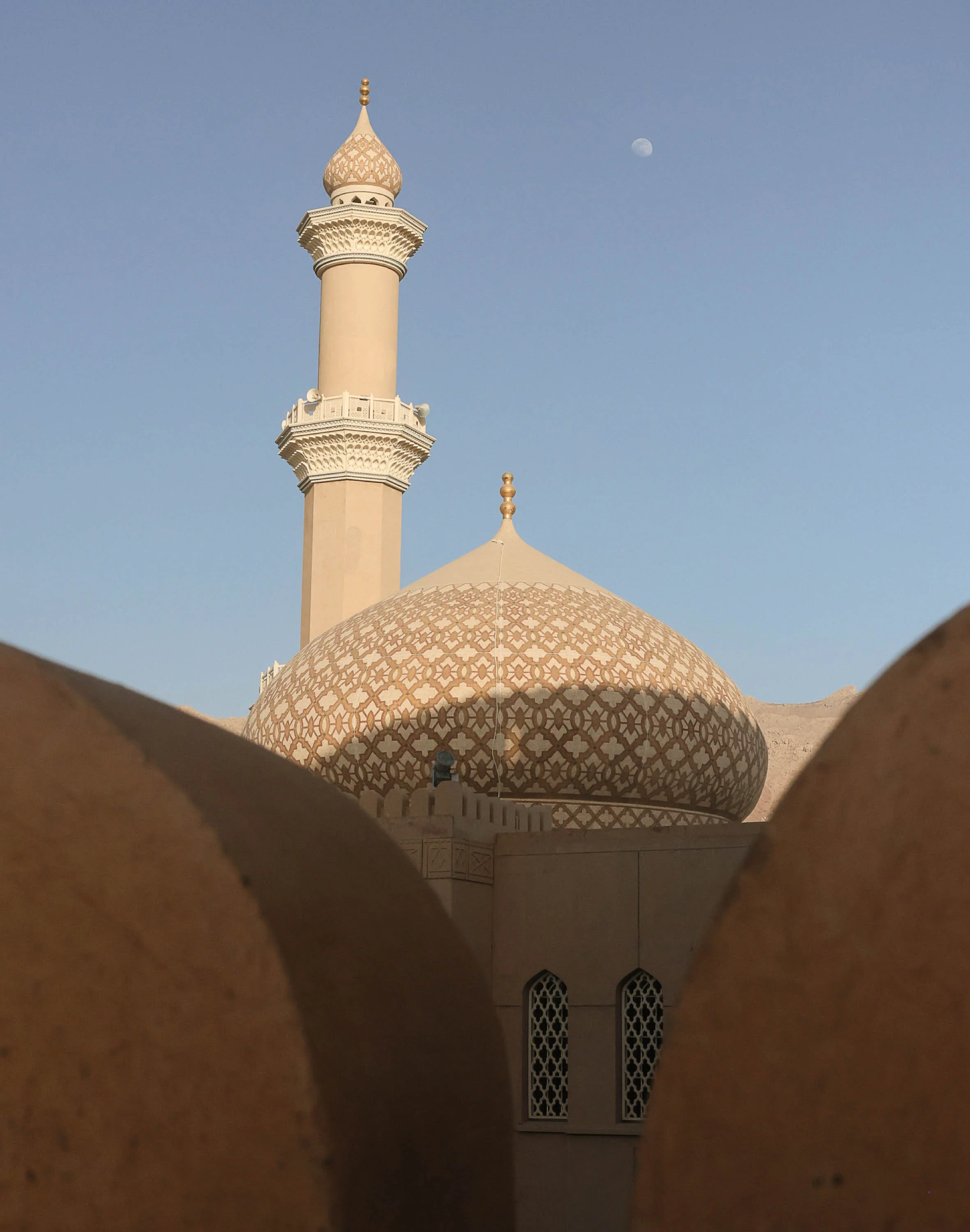 TRAVEL OMAN Page 1.jpg