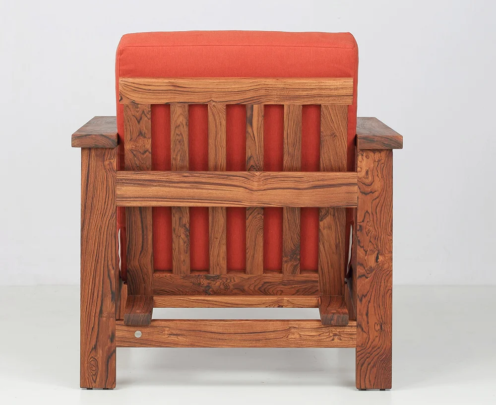 REGAN SOFA_03.JPG