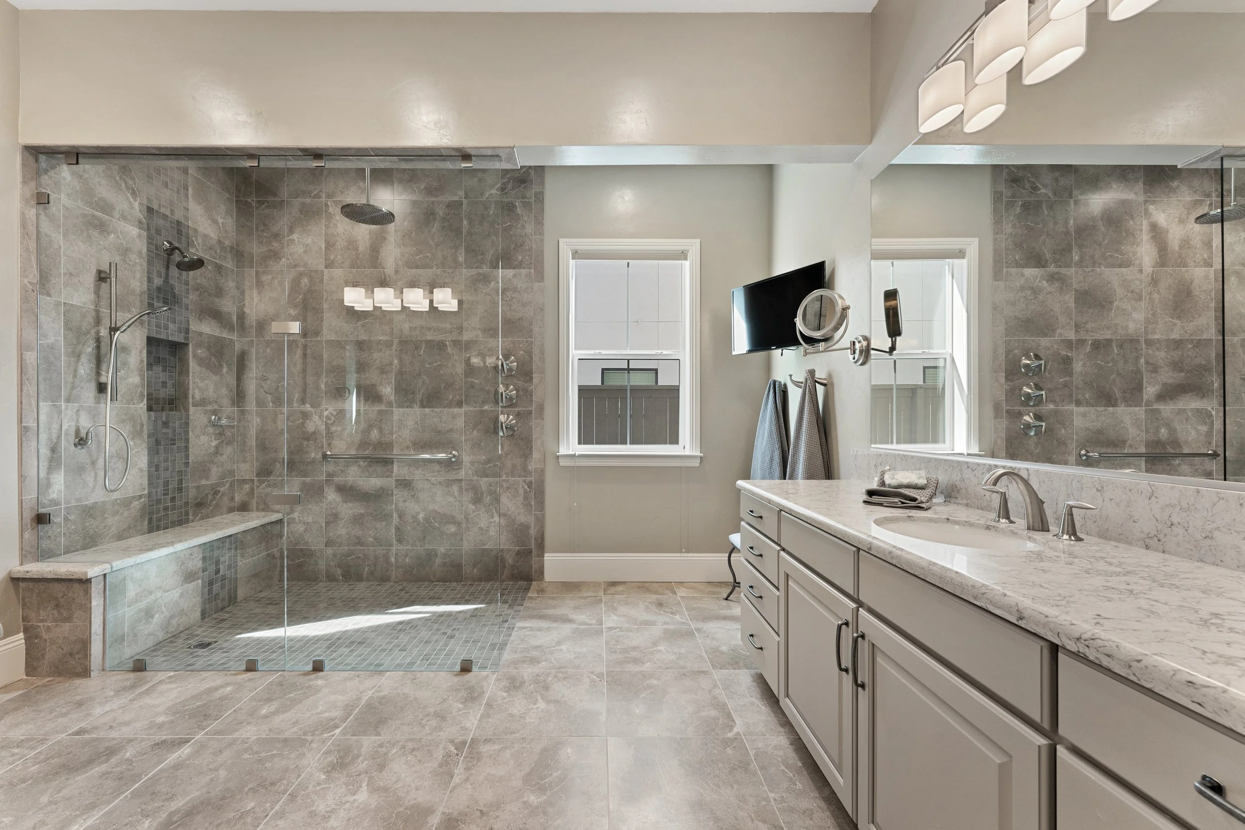 722 W Pleasant Oak Trail Reno NV 89511 23 of 78.jpg