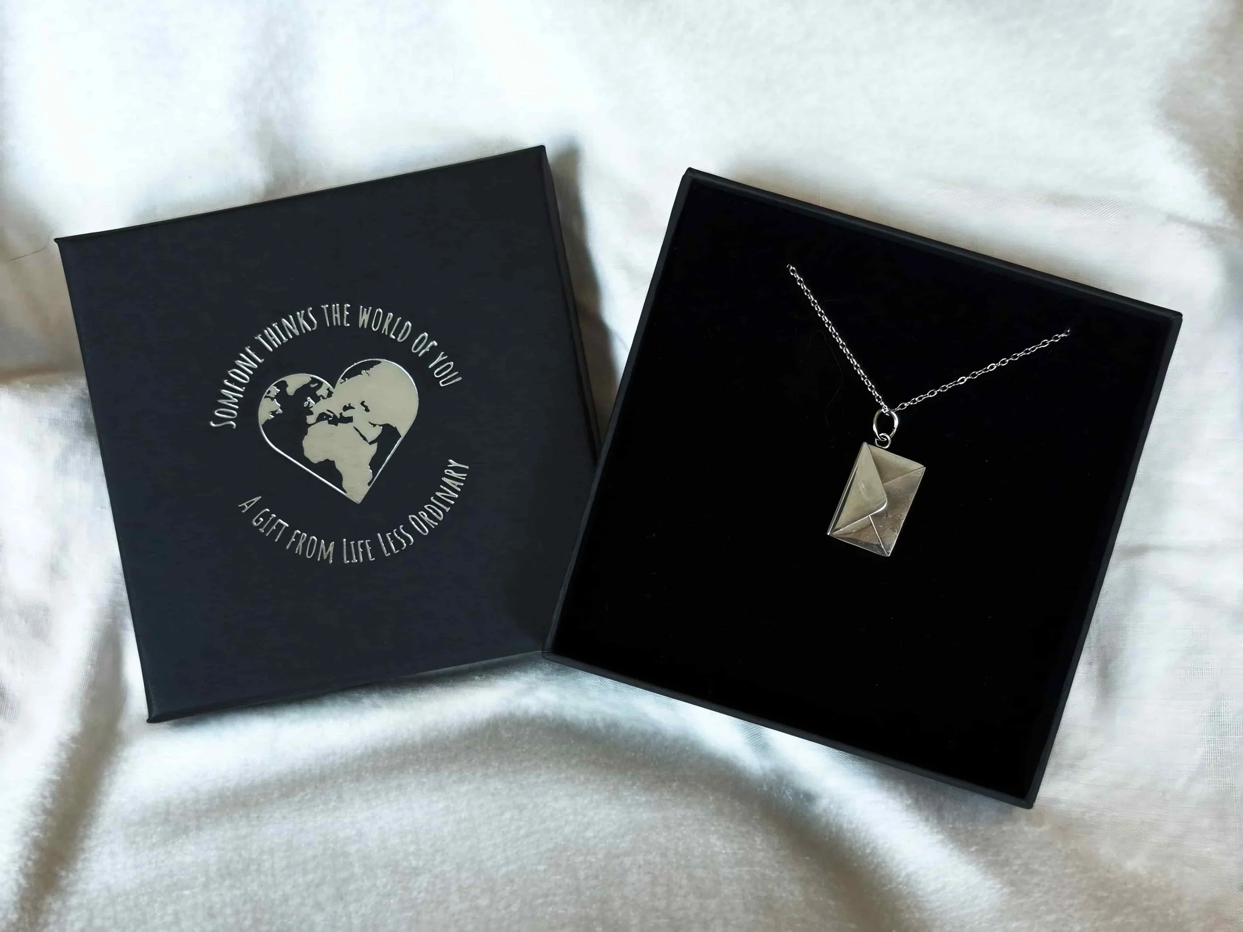 Gift Box -min.jpg