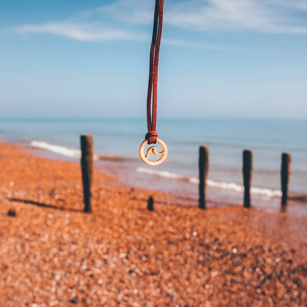 What's calling you this Summer? ☀️
The answer for most people will be:
a day at the beach! 🏖

#LifeLessOrdinary #LiveDifferently #giftsideas  #giftsthatgiveback #ethicallymade  #sustainablelifestyle #outdoorsy #bespokejewelry #crueltyfreefashion  #i