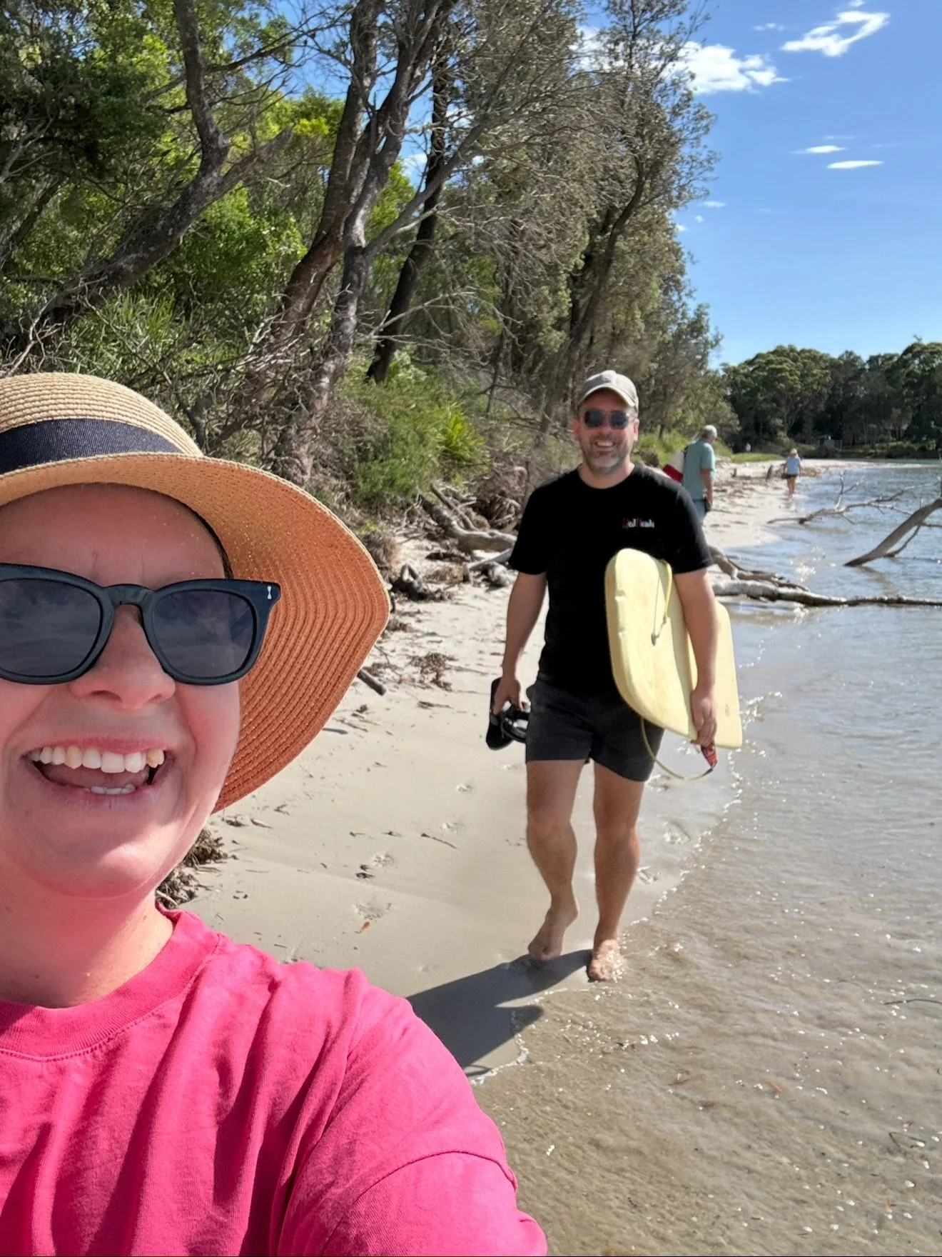 Some lovely little December mems for the grid. A month well spent with people and animals I love, playing tourist with the in-laws, celebrating those December babies and soaking up the festive spirit with friends and family. #decembermemories #christ