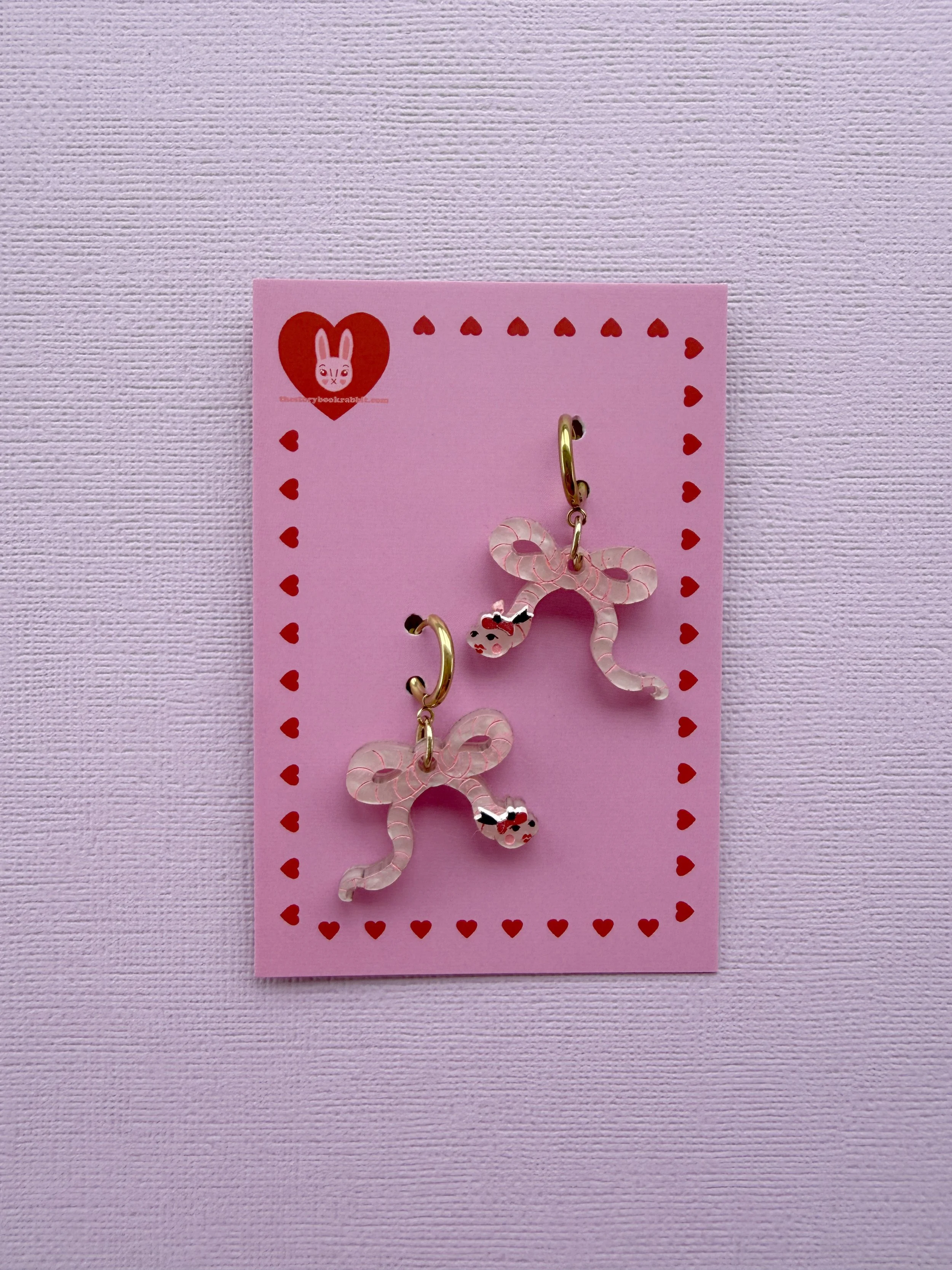 Beret Worm Bow Earrings Pearl Pink Swirl - Small Handmade Colourful Perspex Earrings