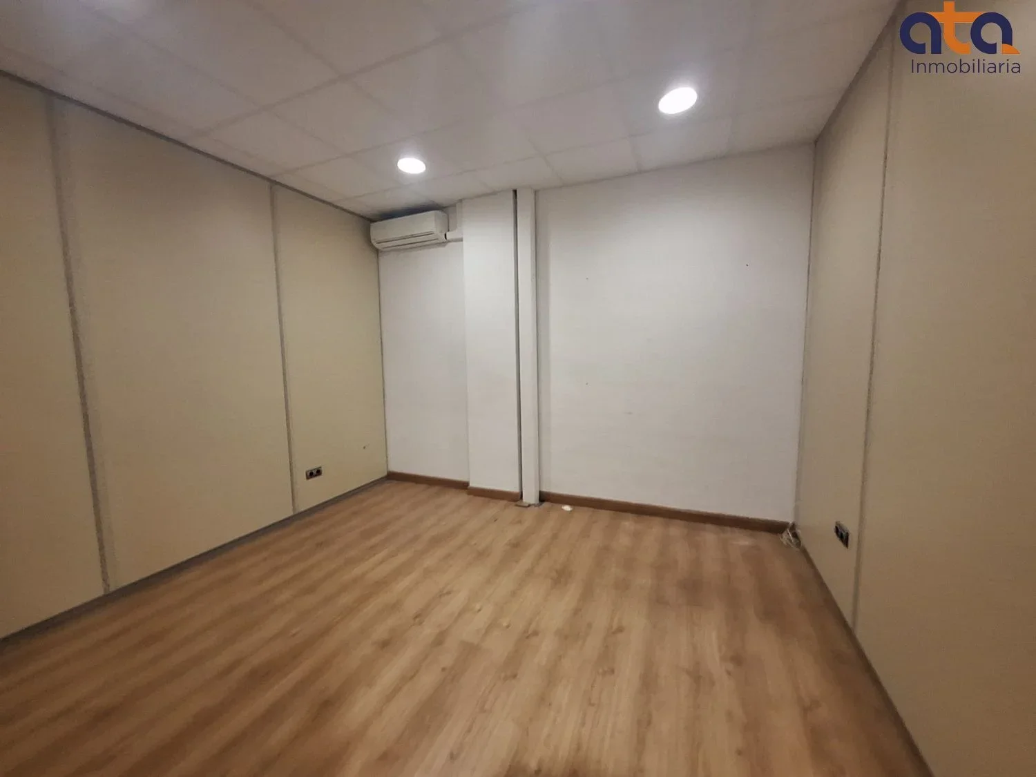 944871411_8.webp