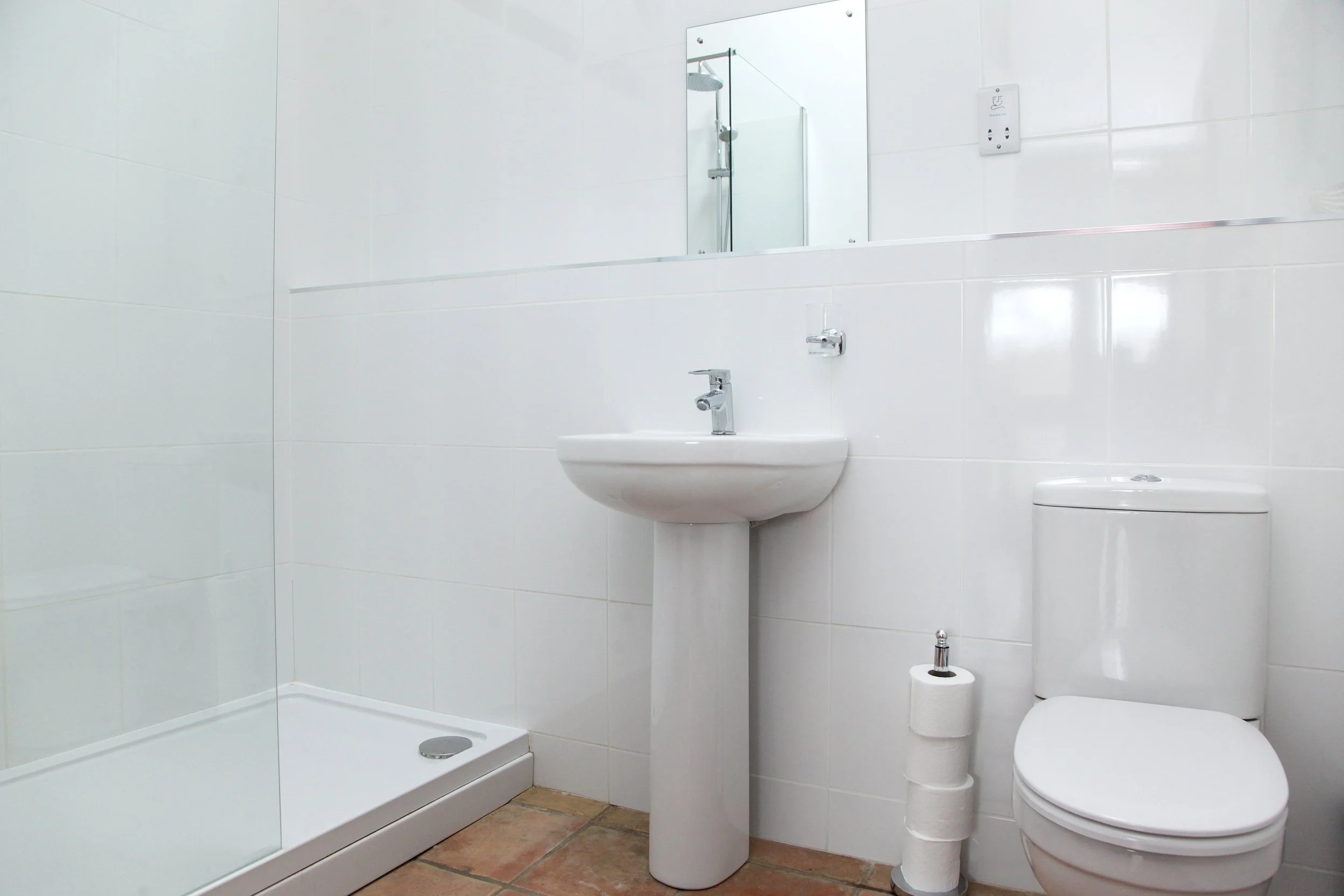 7.1 Bathroom.jpg