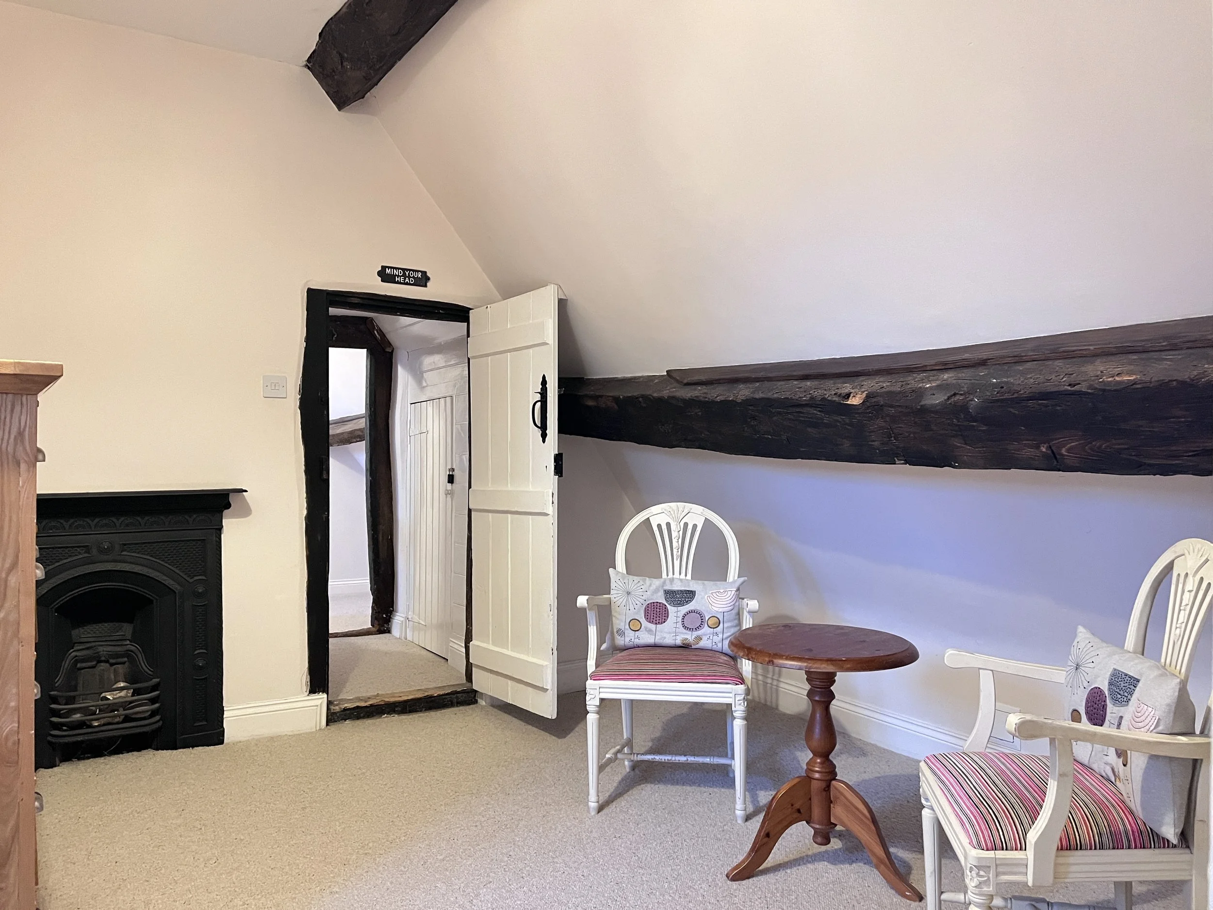 18.1 Second Floor Landing.JPG