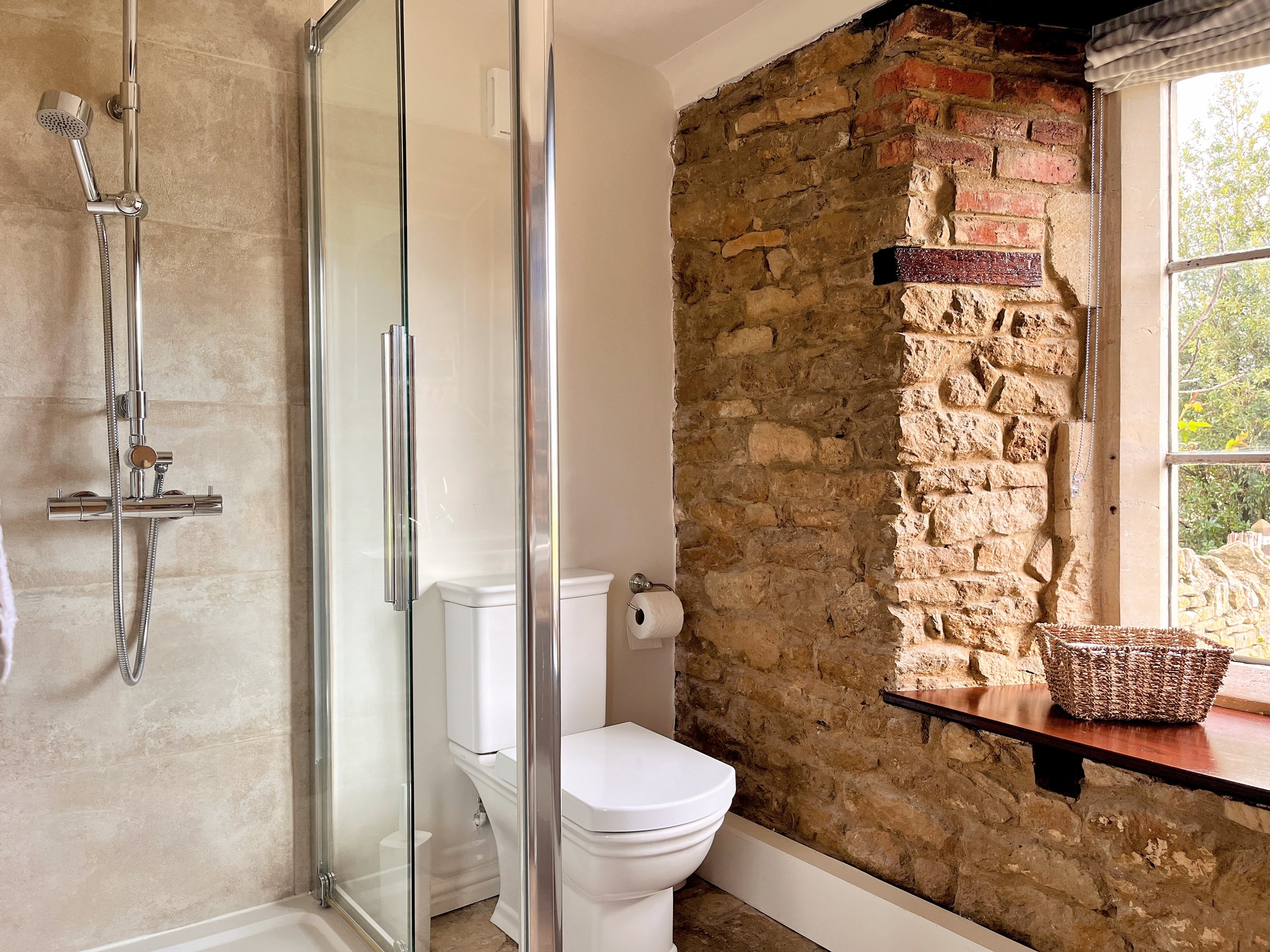 8.3 Bedroom 3 Ensuite.jpg