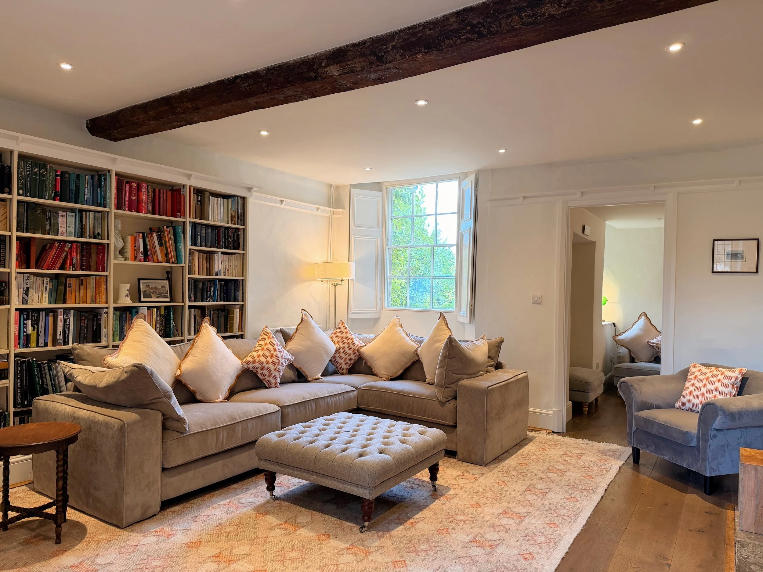 3.2 Living Room 1.jpg