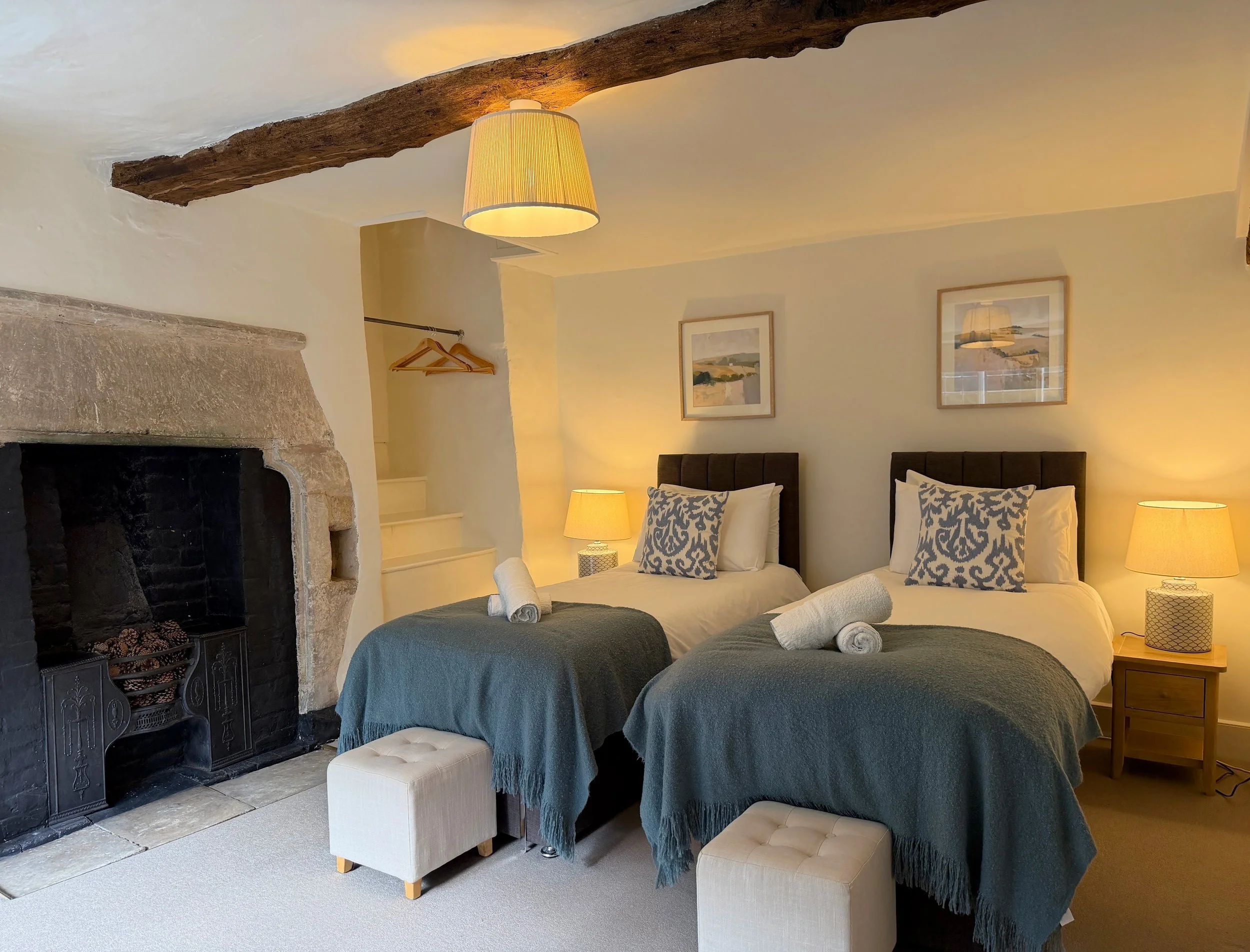 13.1 Woodstock Manor.jpg