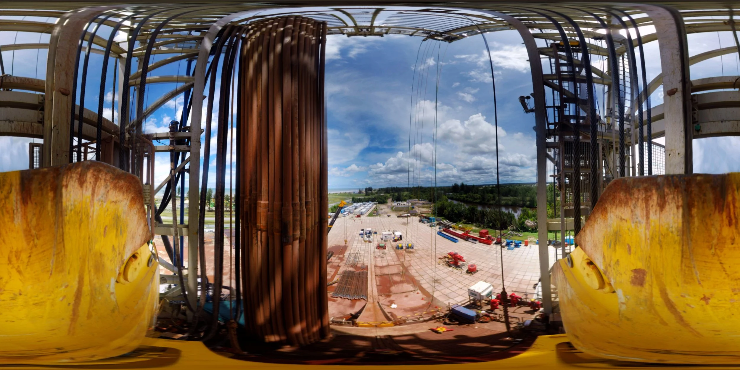 bovenop lift bewerkt.jpg